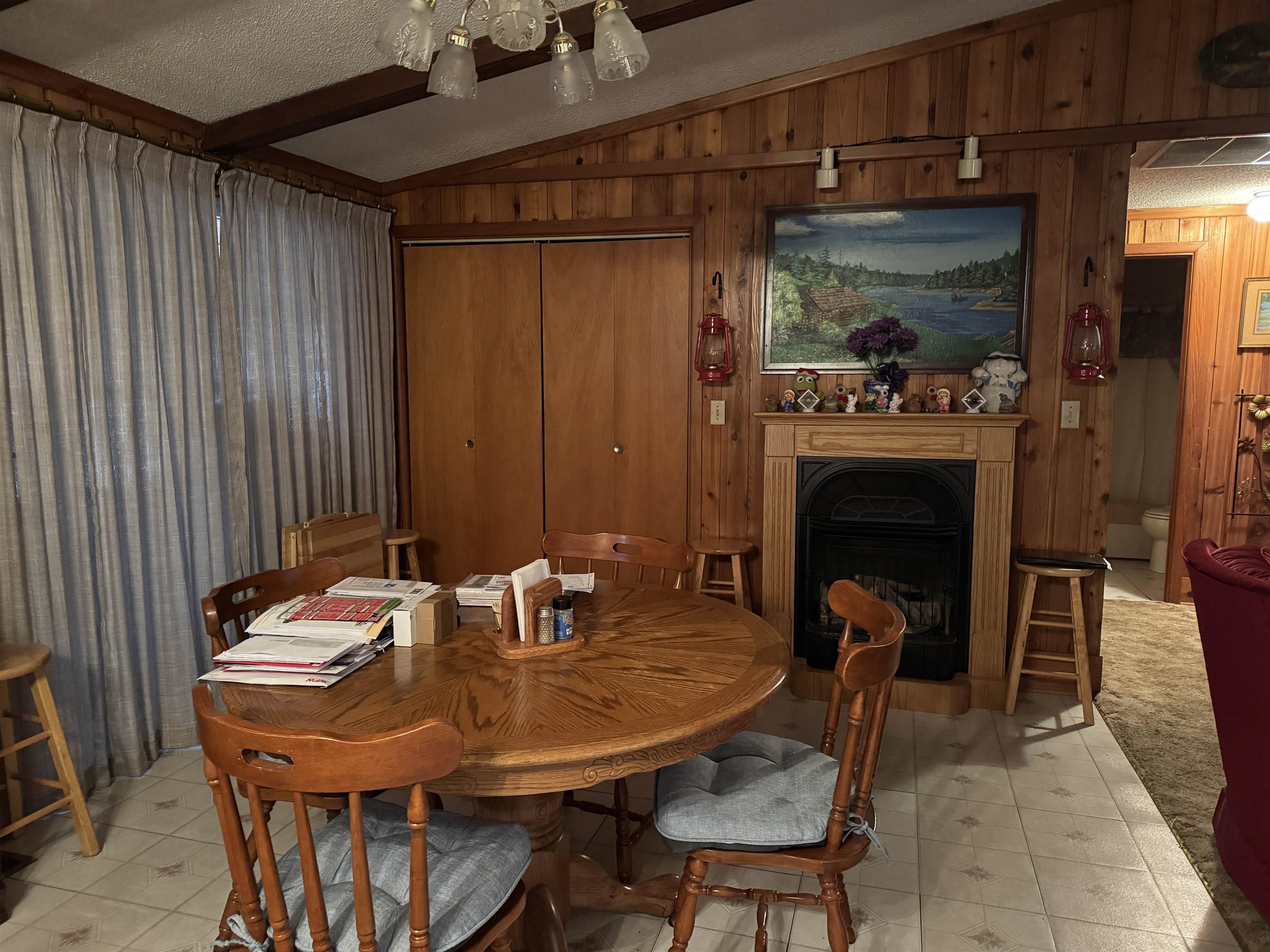 410 N Cheyenne Drive Property Photo 8