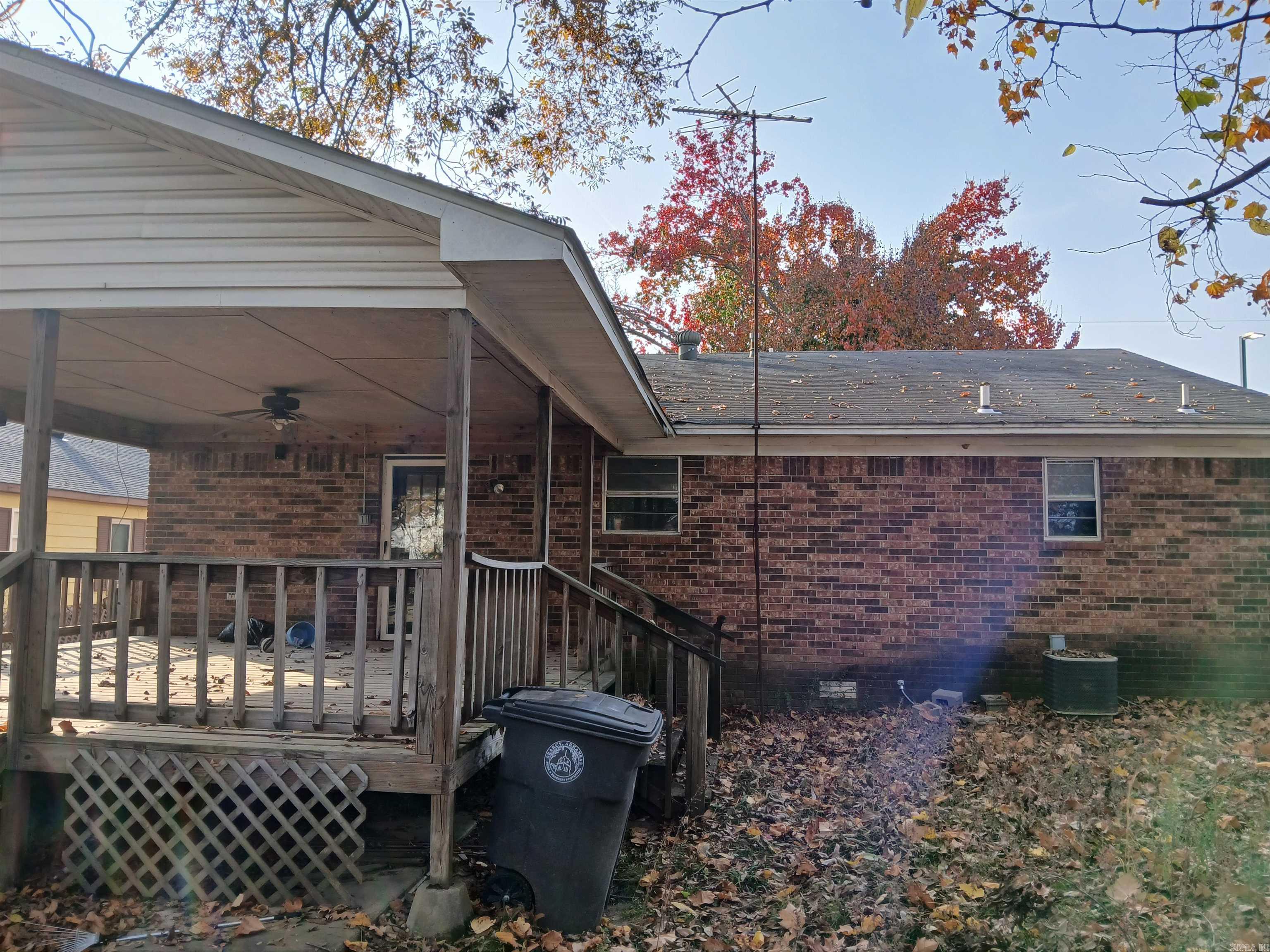 510 S Maple Property Photo 5