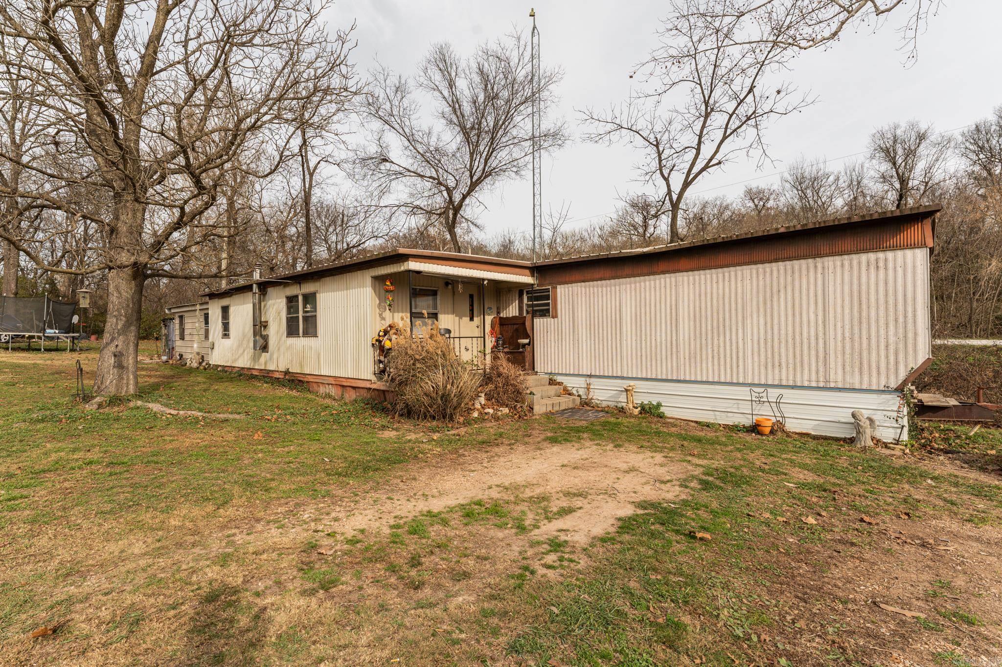 16764 Fletcher Road Property Photo 6