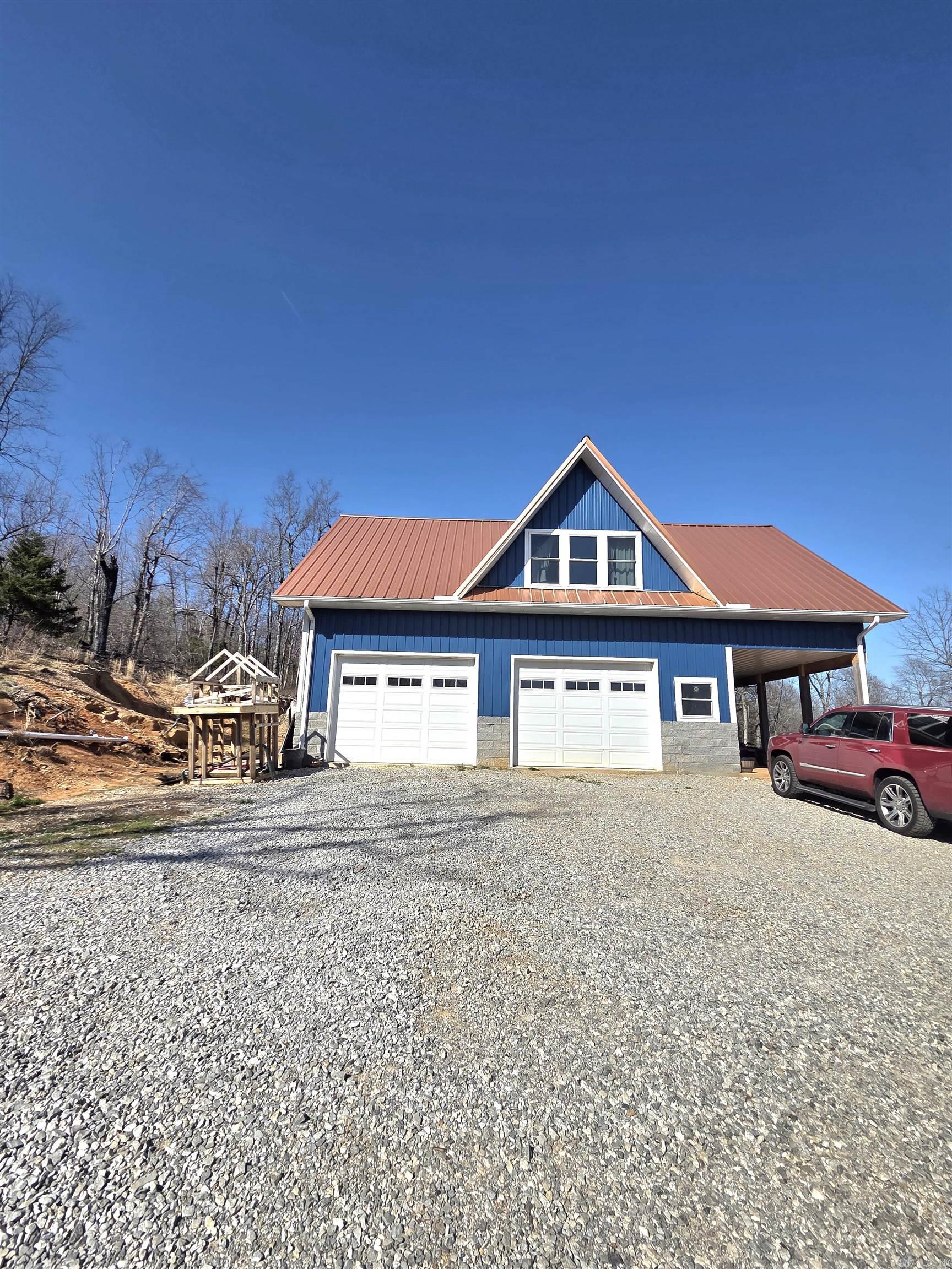 194 Hwy 66 Property Photo 4