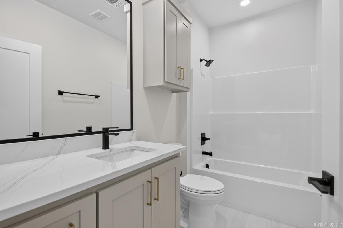 104 Carter Creek Cove Property Photo 29