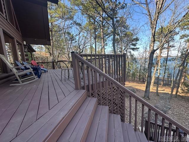 194 Lake Point Drive Property Photo 15
