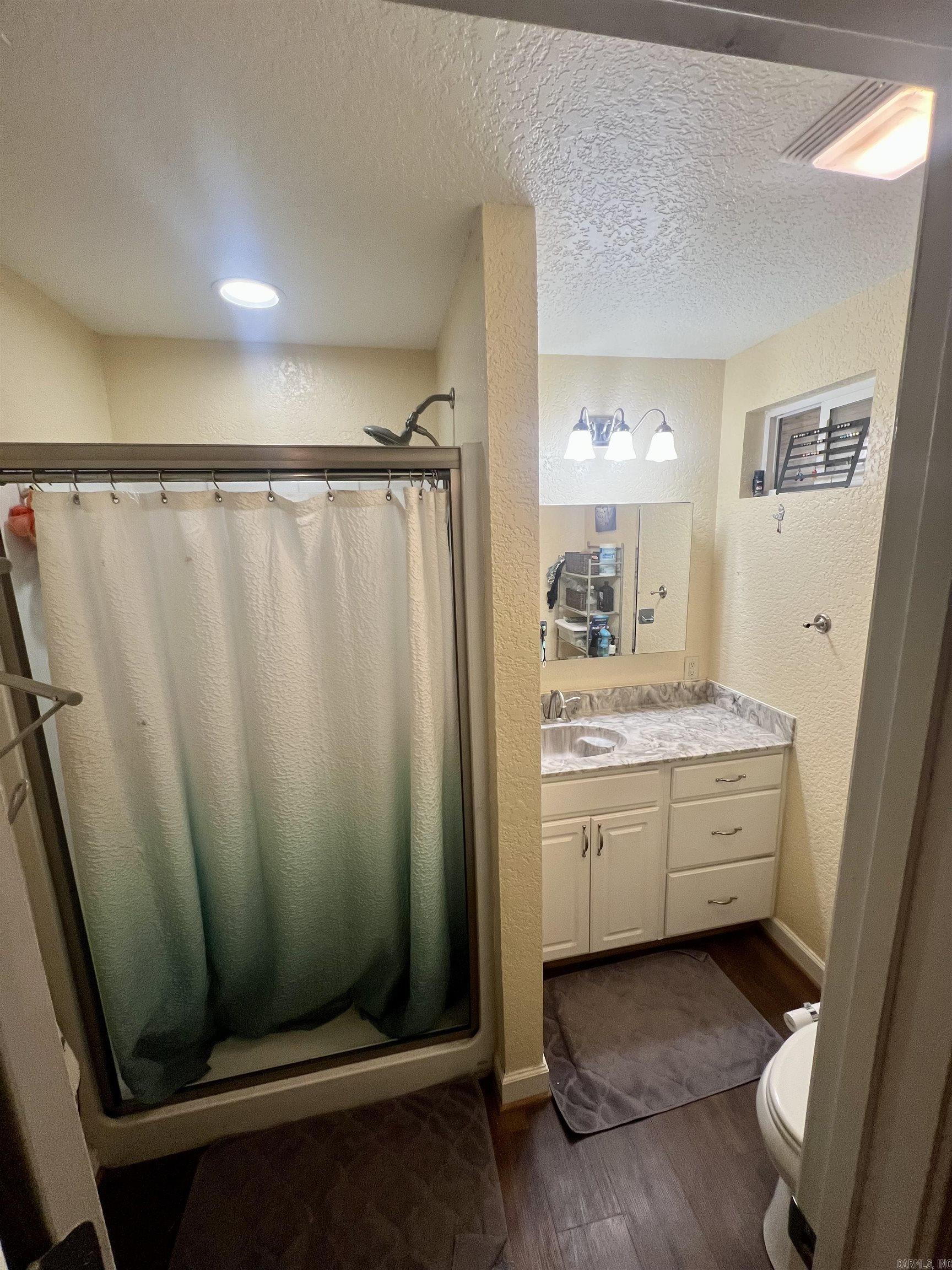 19 Bradshaw Lane Property Photo 14