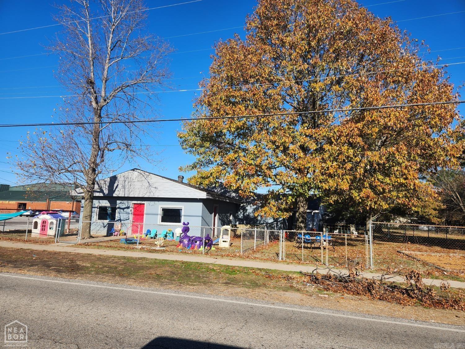 101 School Street Property Photo 3