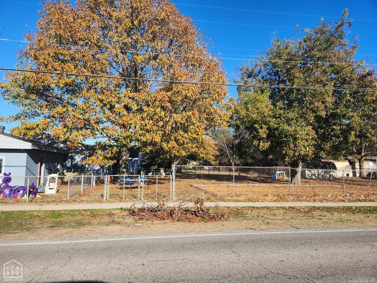 101 School Street Property Photo 4