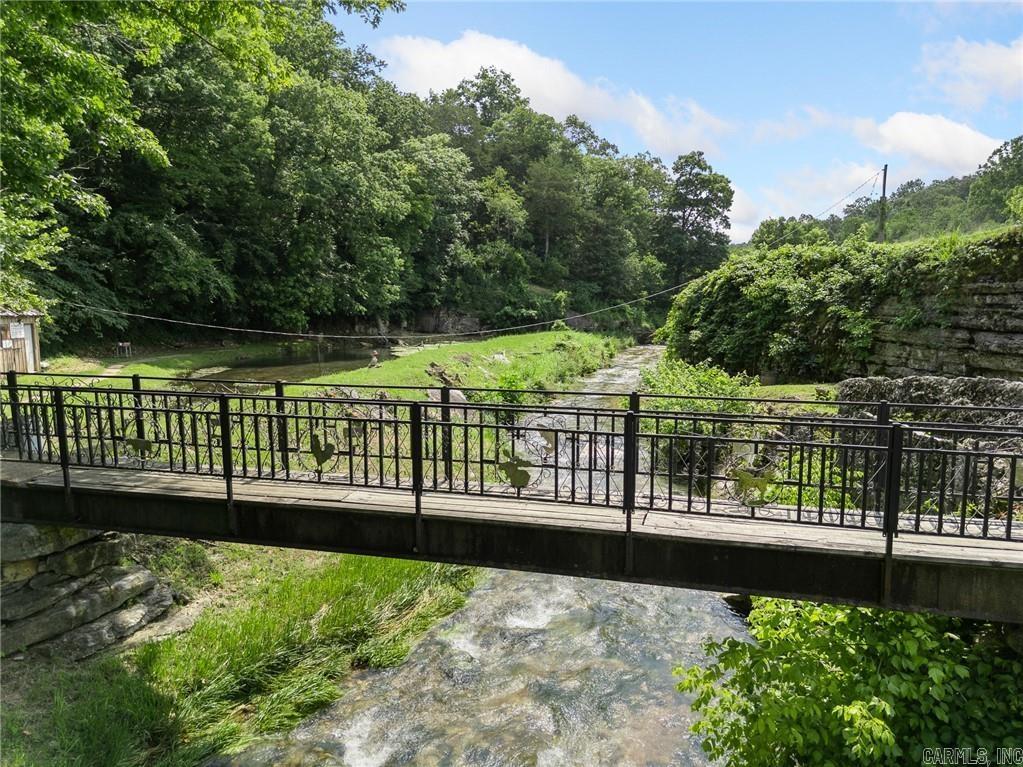 350 Devitos Loop Property Photo 18
