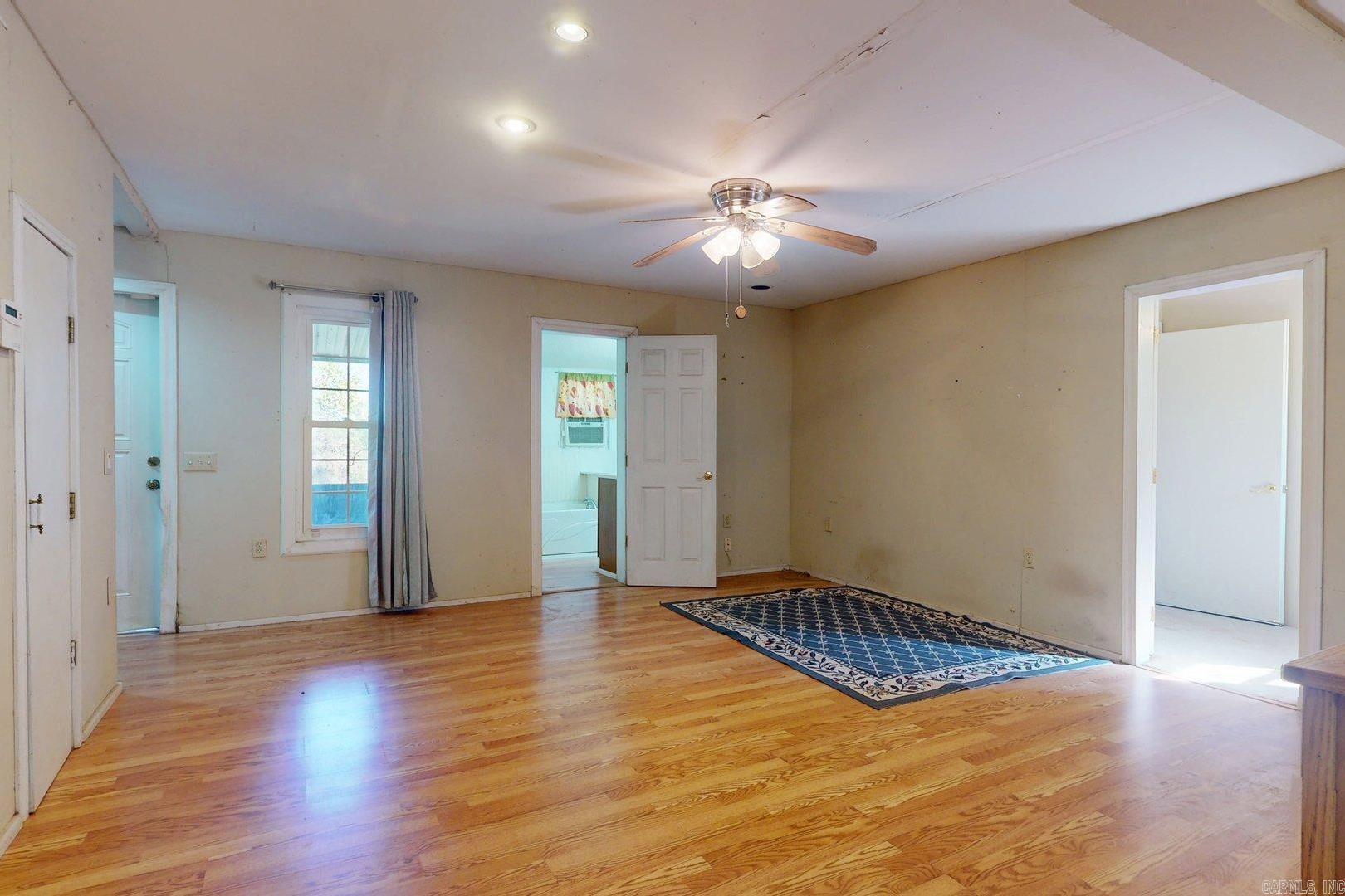 686 Mc 379 Property Photo 15
