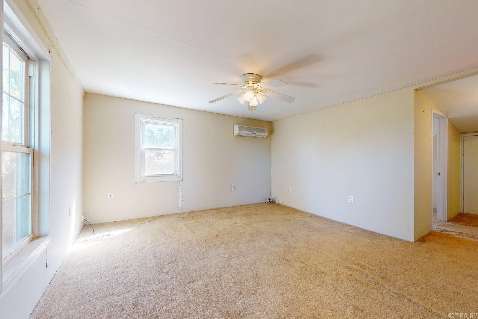 686 Mc 379 Property Photo 16