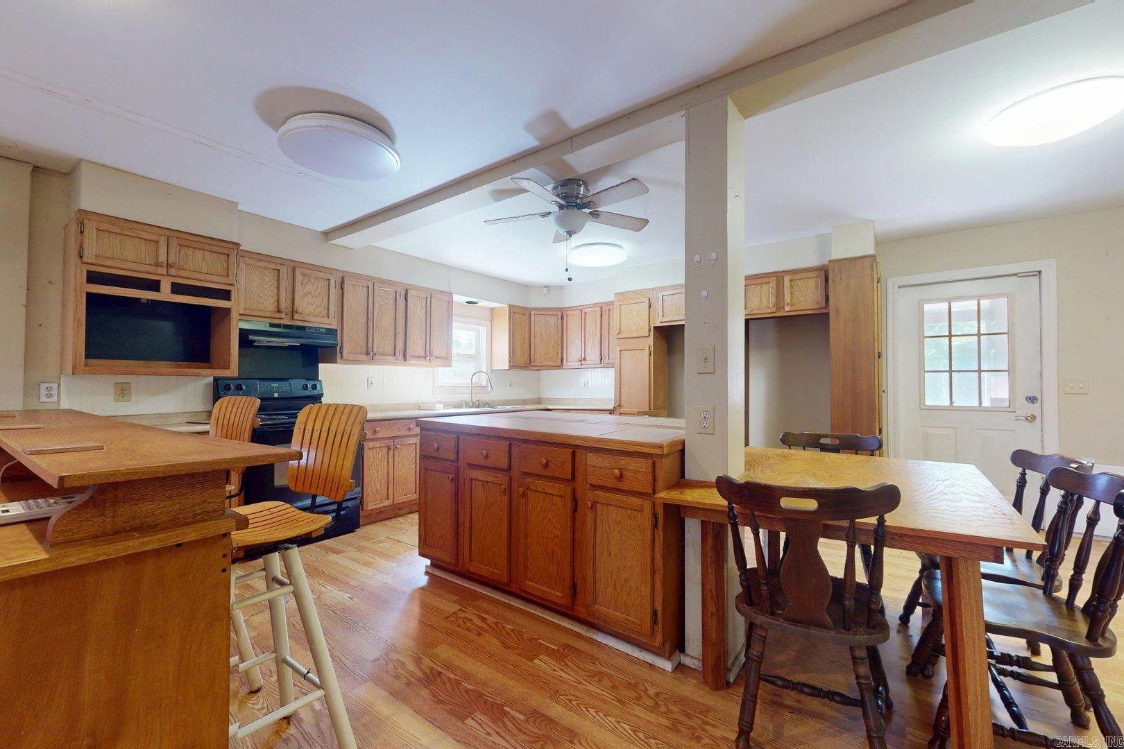 686 Mc 379 Property Photo 17