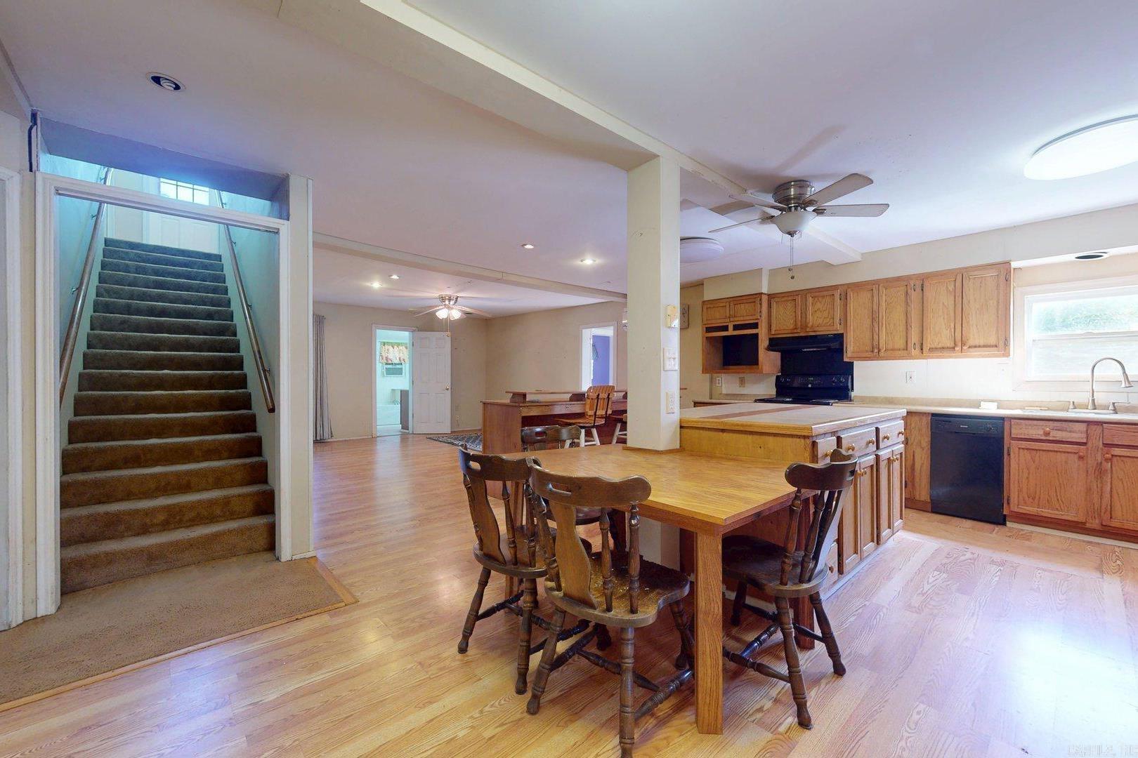 686 Mc 379 Property Photo 20