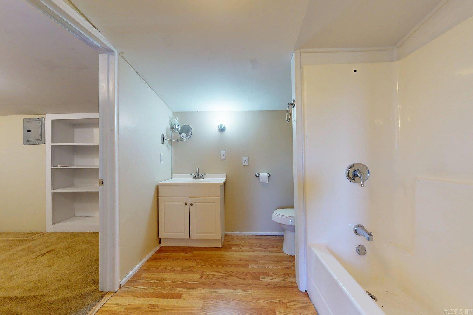 686 Mc 379 Property Photo 22