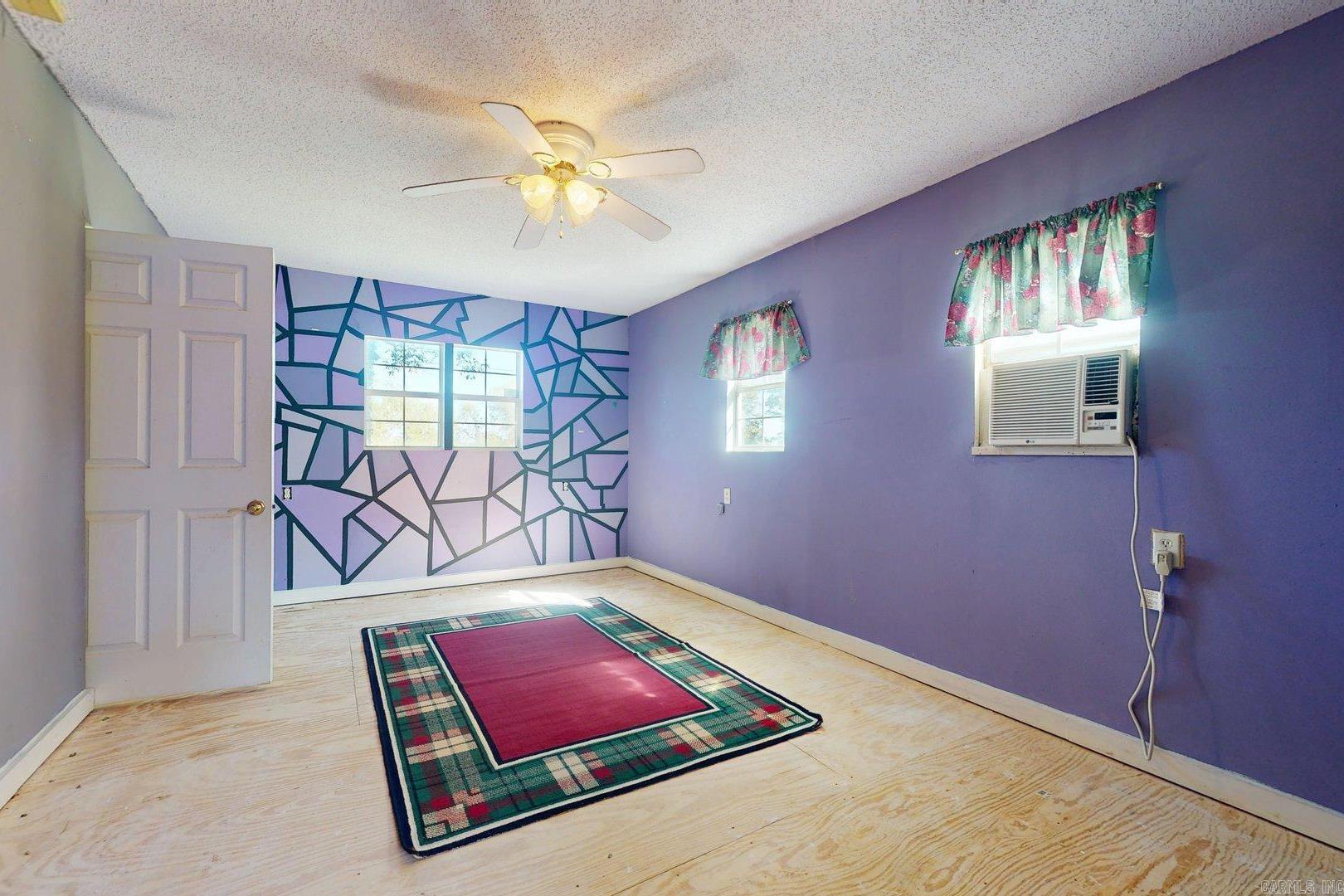 686 Mc 379 Property Photo 25