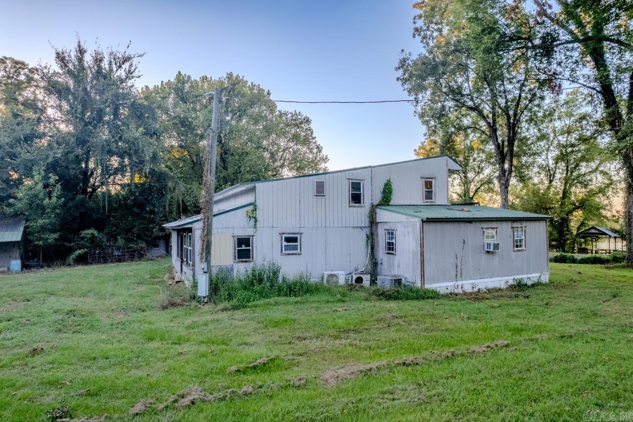 686 Mc 379 Property Photo 30