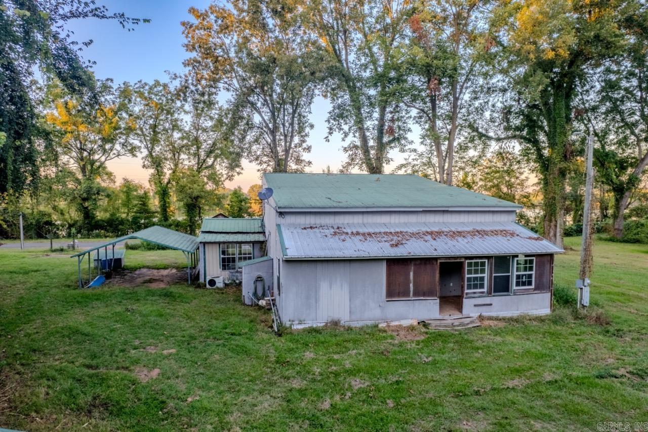 686 Mc 379 Property Photo 33