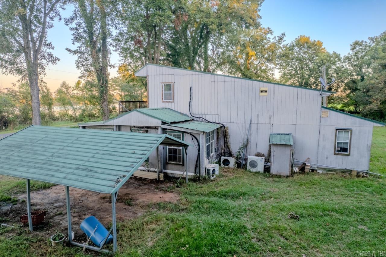 686 Mc 379 Property Photo 36