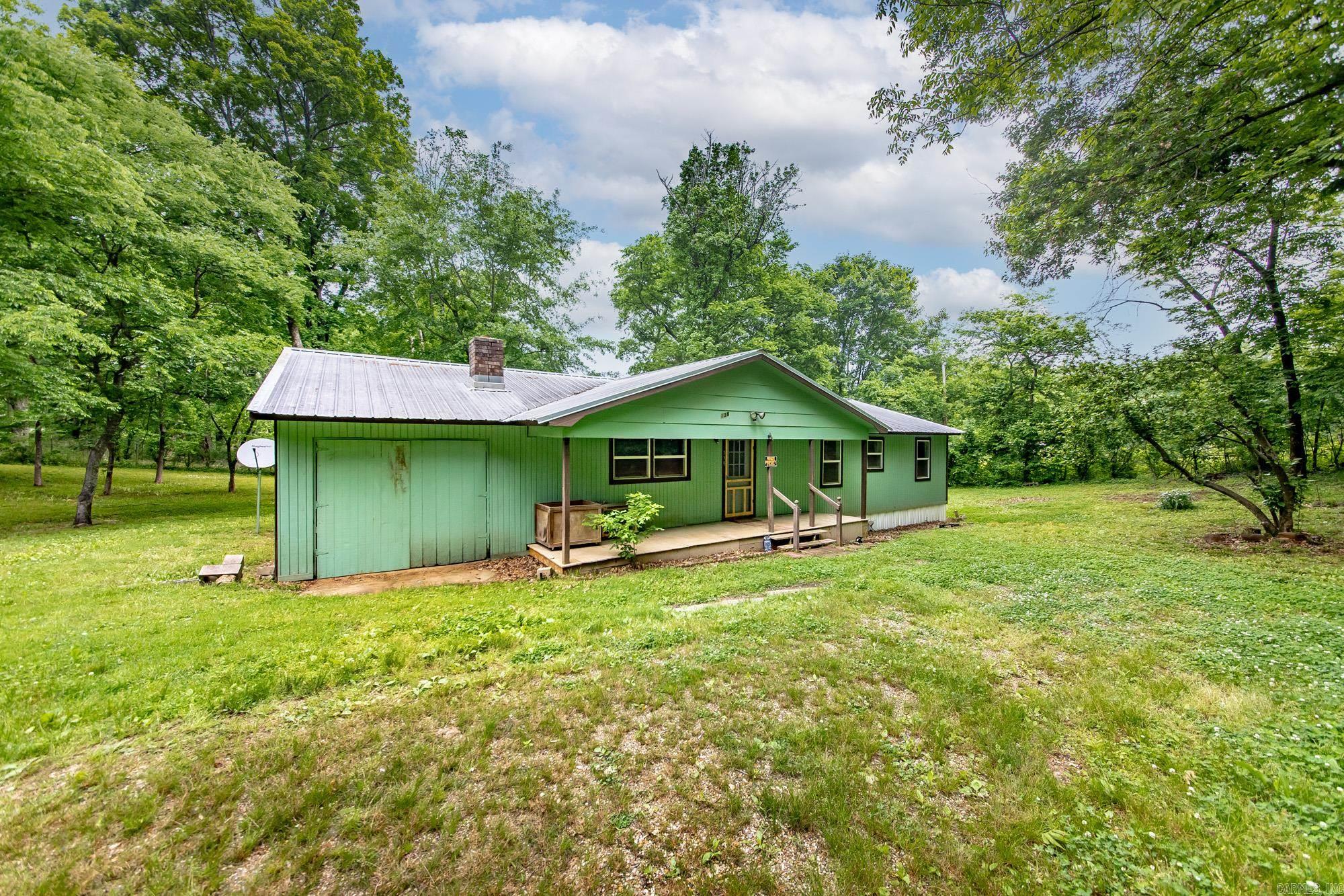 138 Satin Circle Property Photo 3