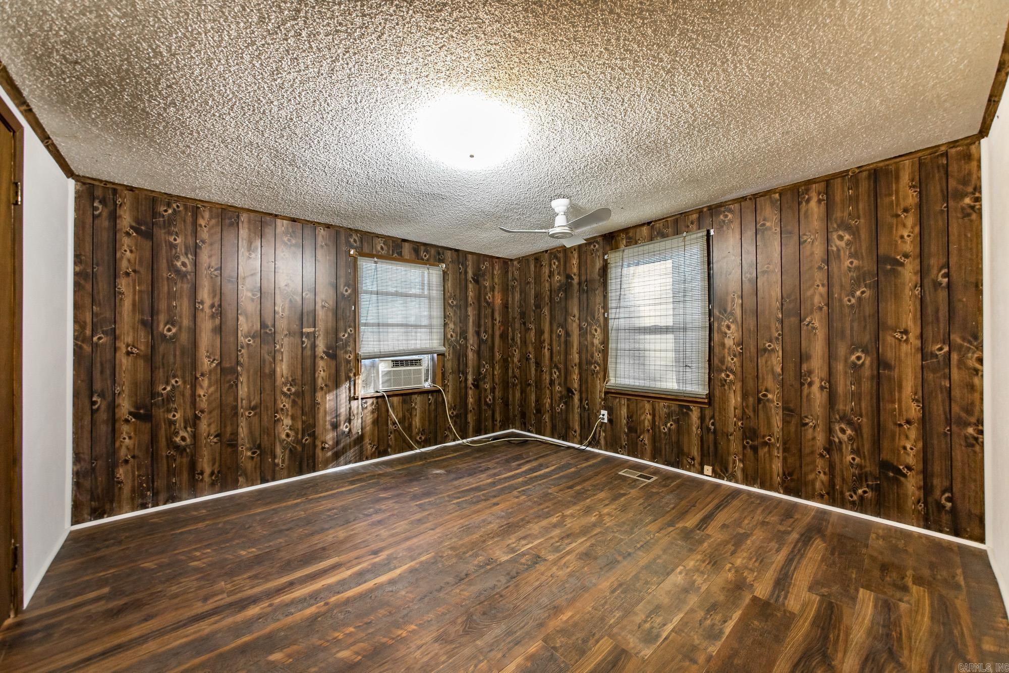 138 Satin Circle Property Photo 24