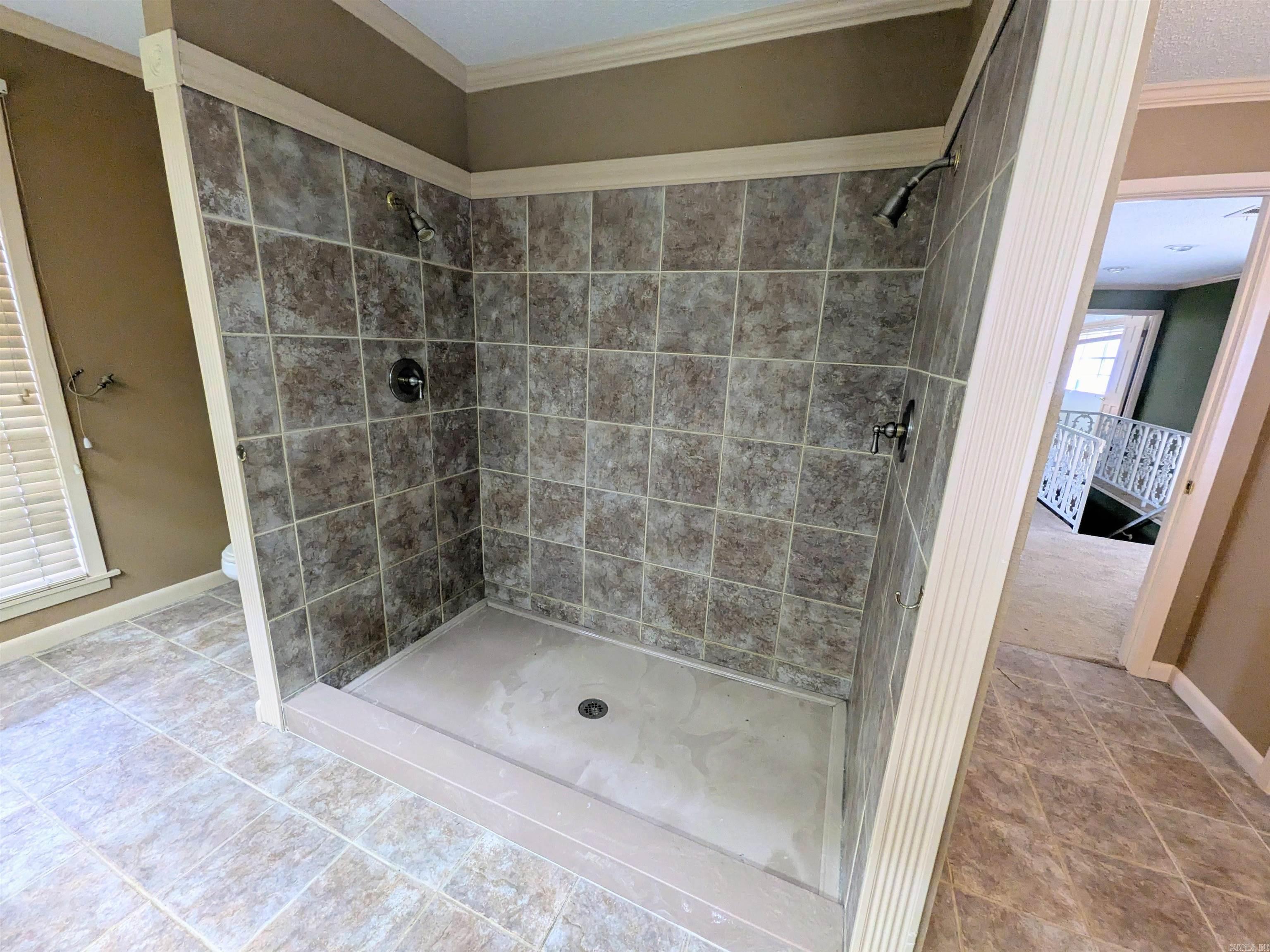 128 Elaine Property Photo 21