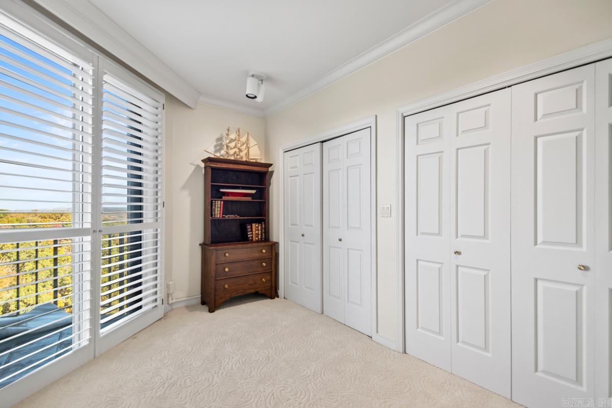 1 Treetops Lane Property Photo 26