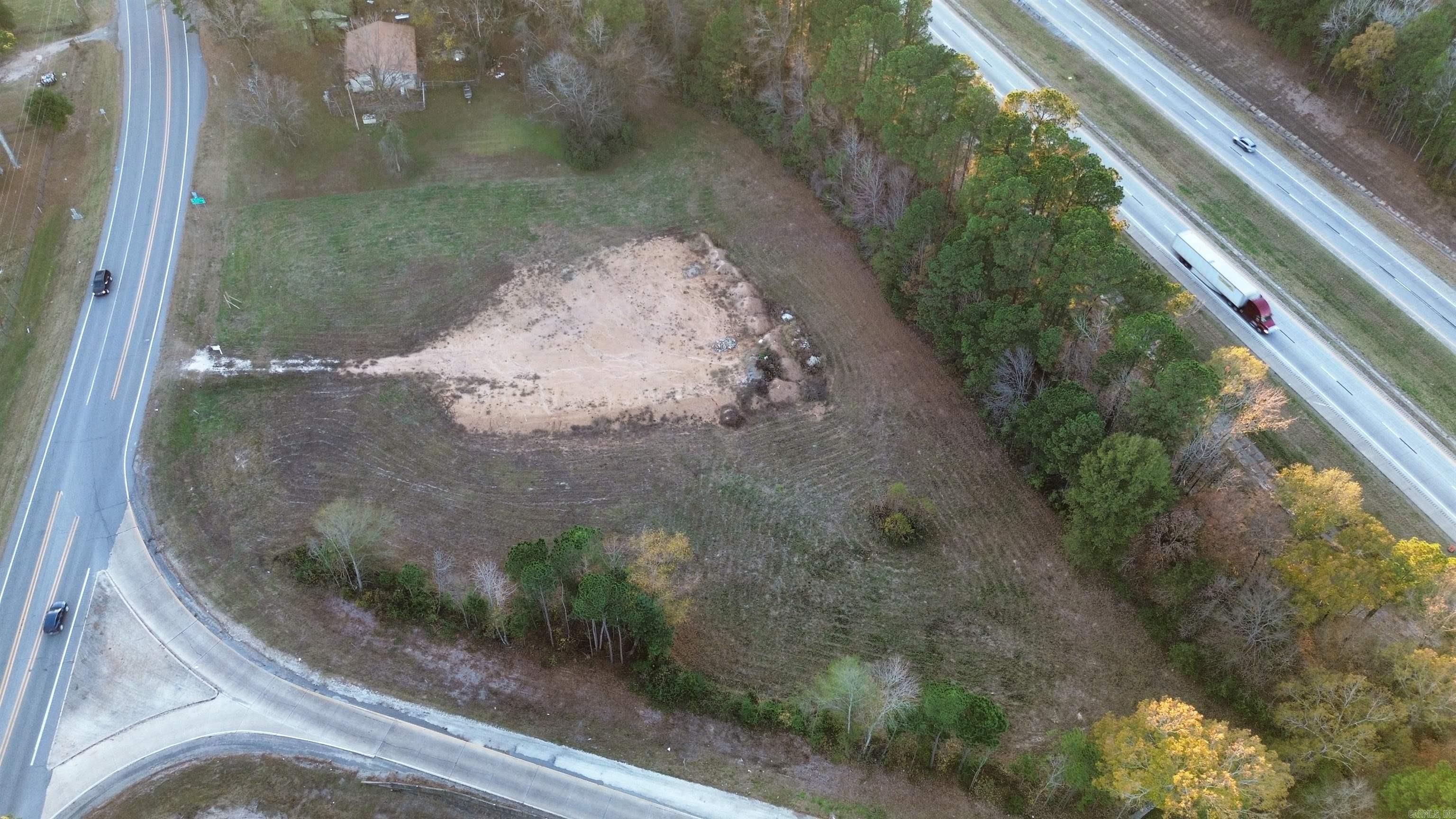 000 67 & I-30 Highway Property Photo 3