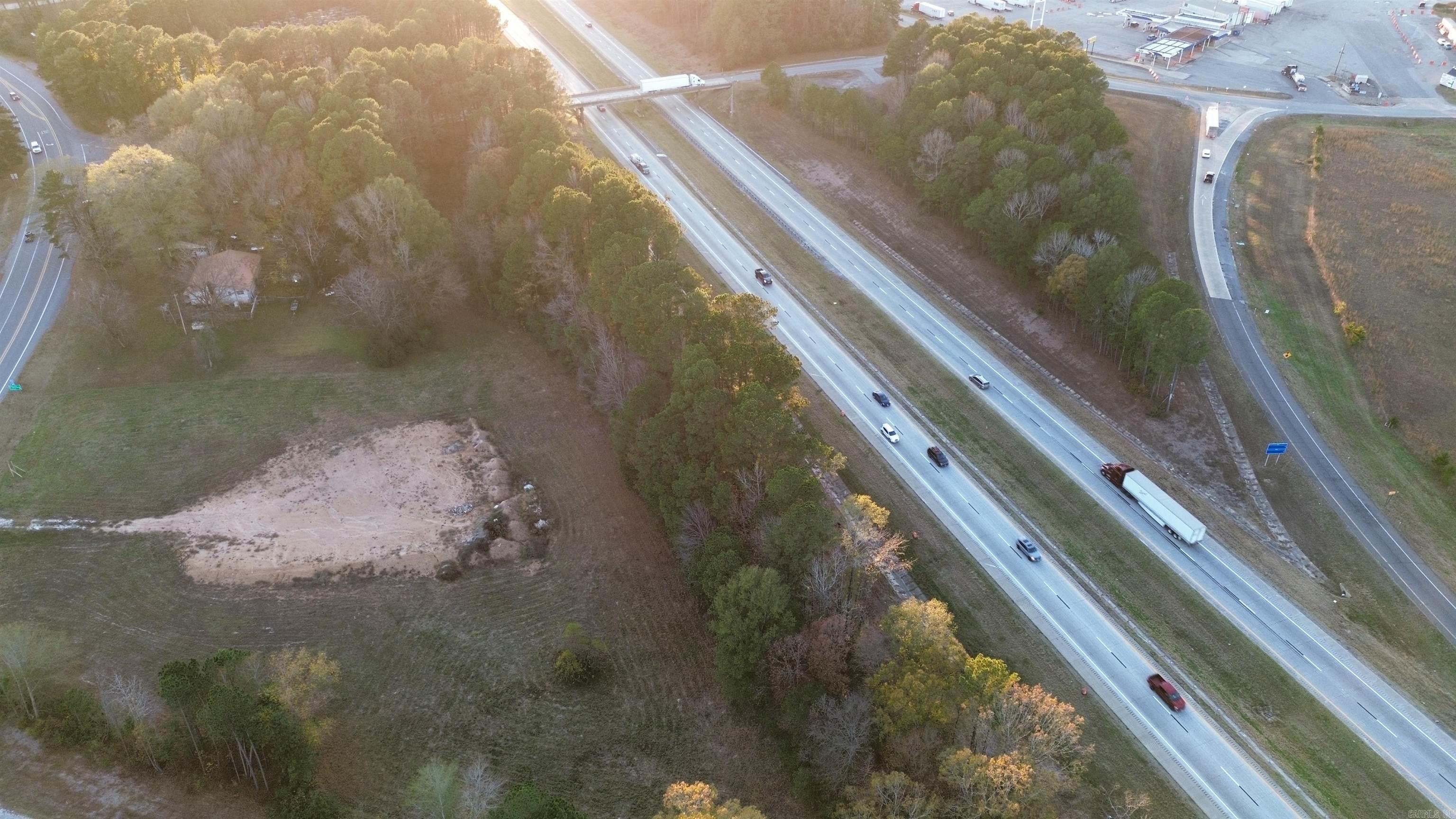 000 67 & I-30 Highway Property Photo 11