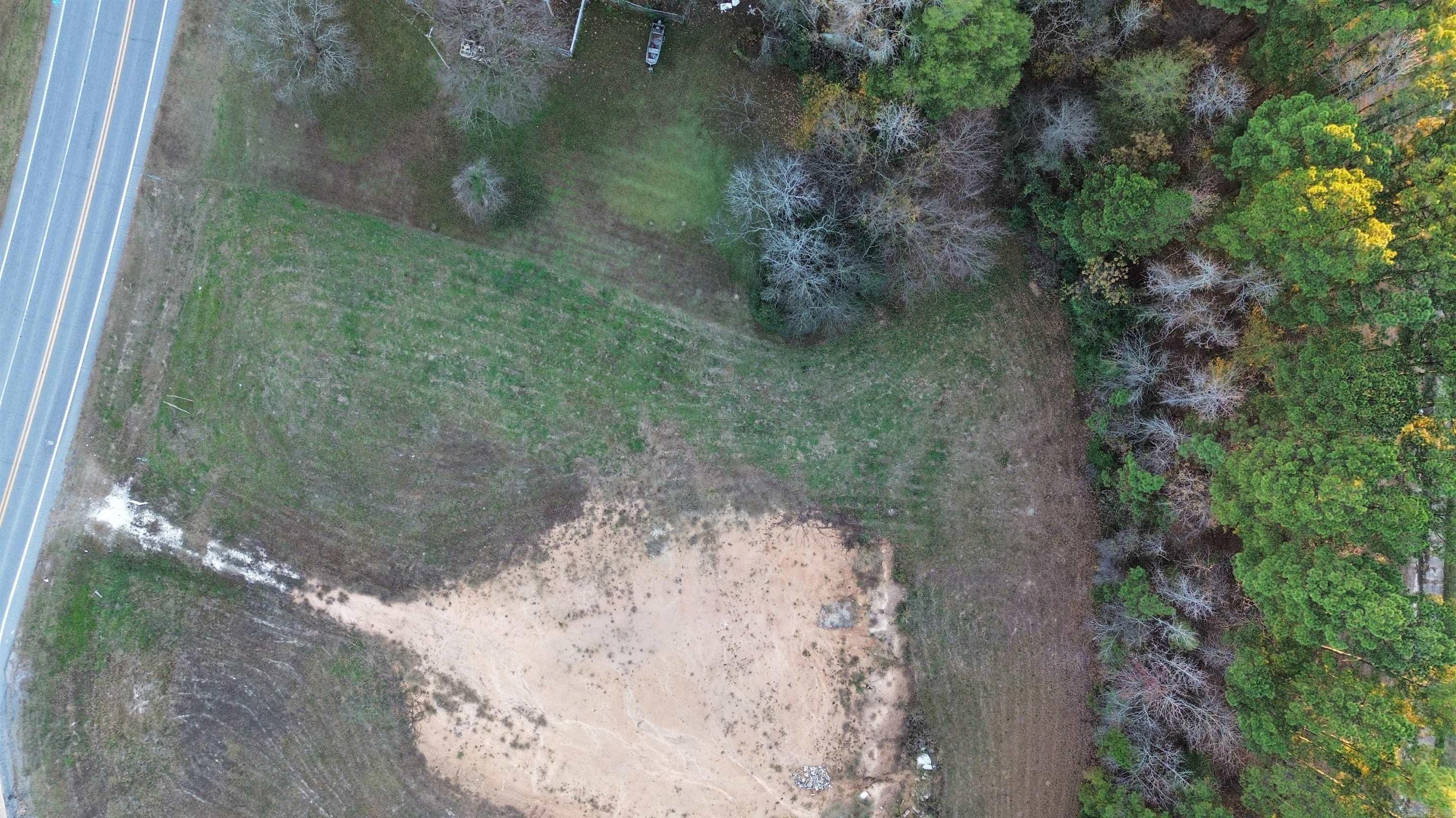 000 67 & I-30 Highway Property Photo 14