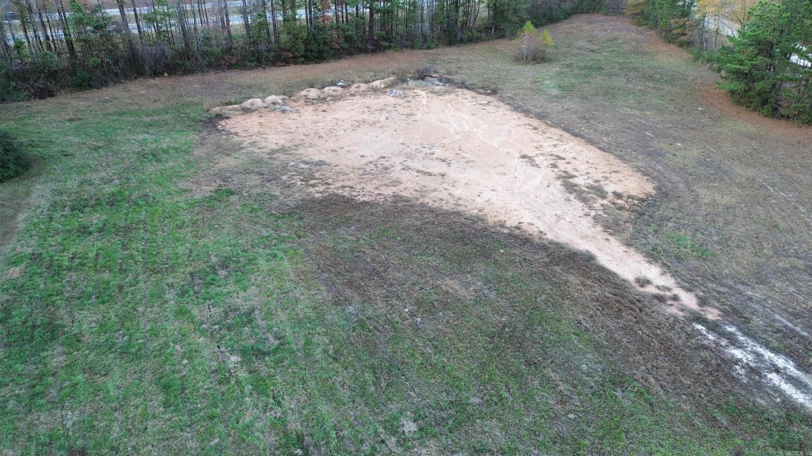 000 67 & I-30 Highway Property Photo 16