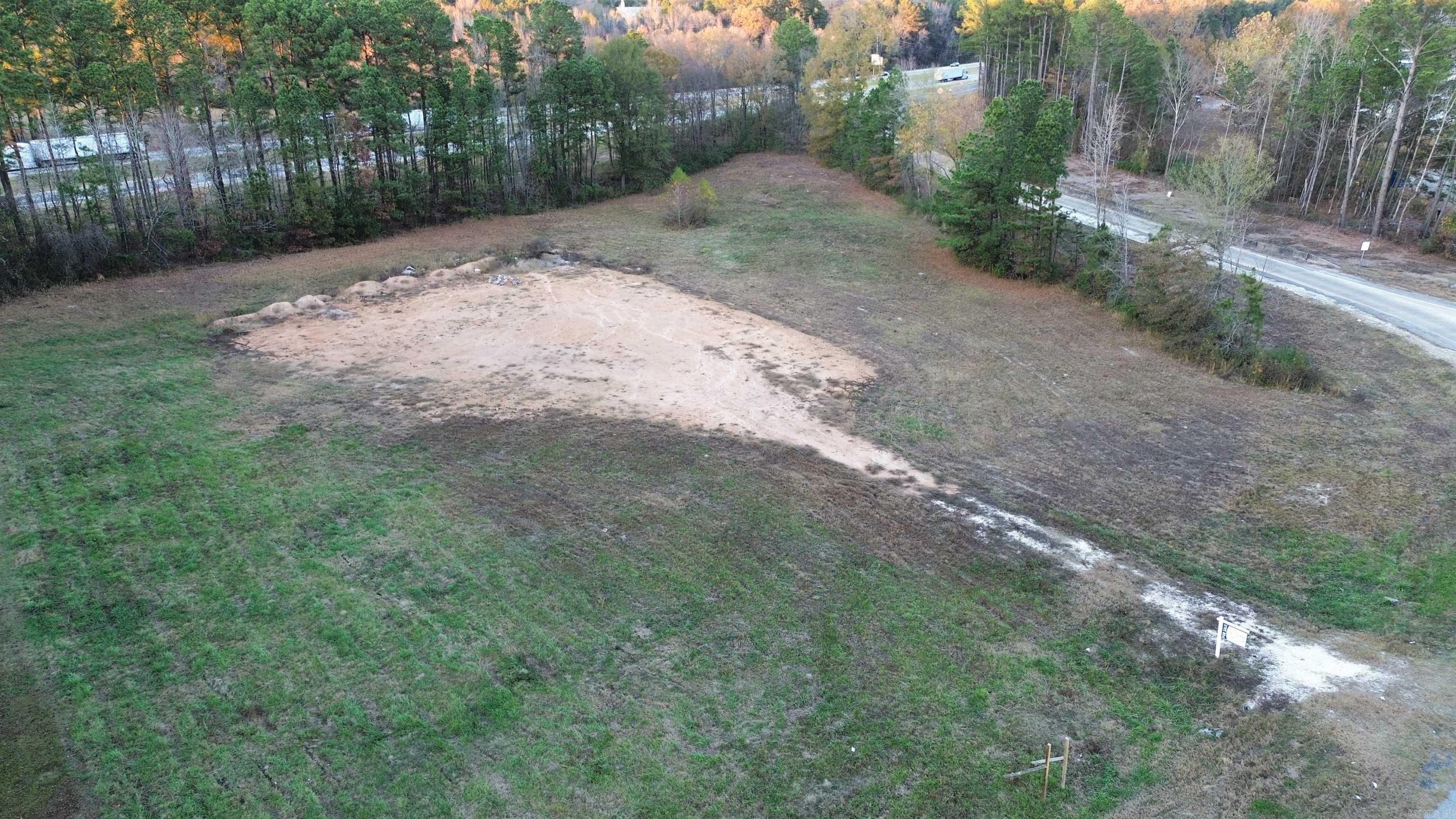 000 67 & I-30 Highway Property Photo 17