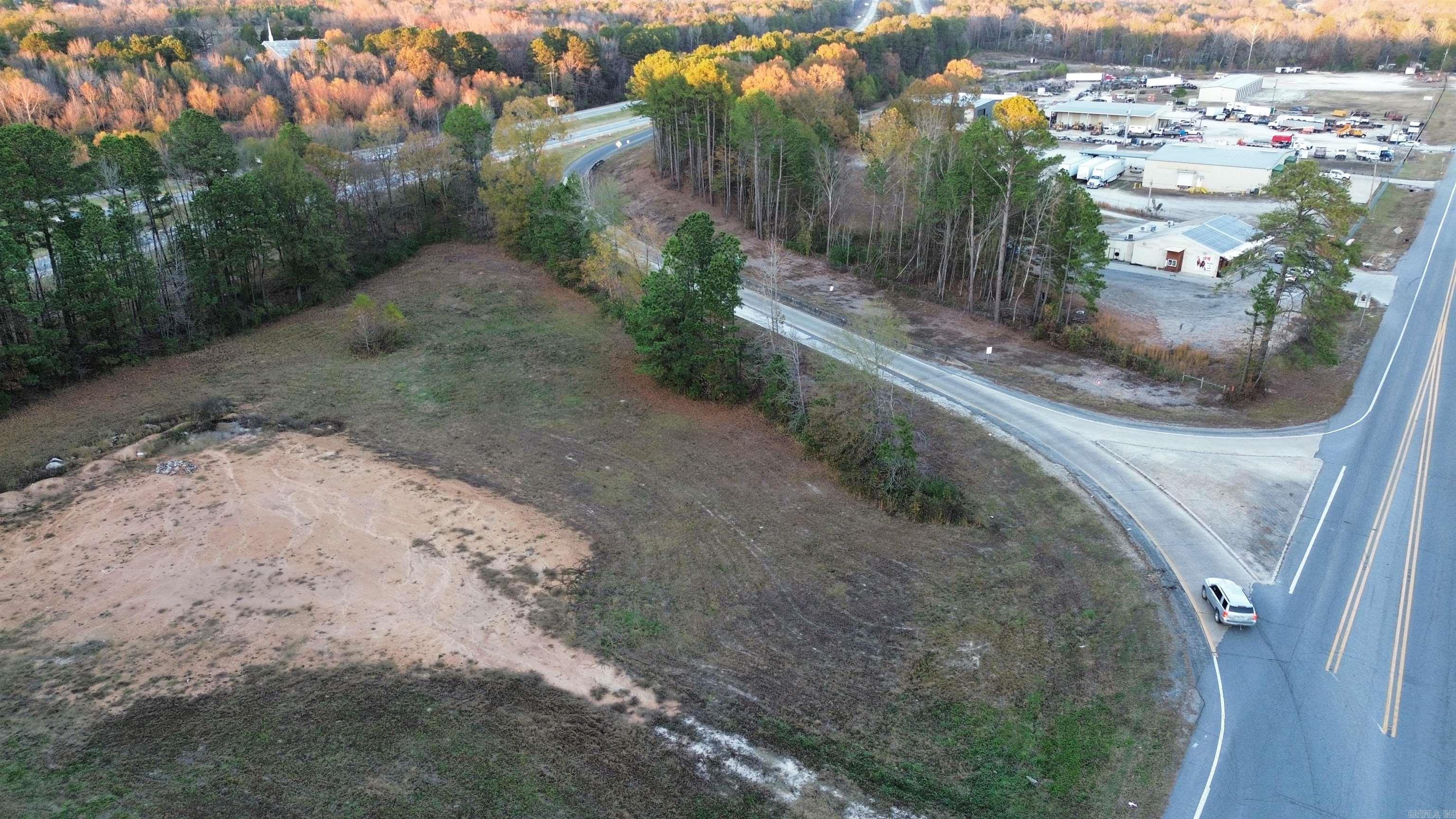 000 67 & I-30 Highway Property Photo 18