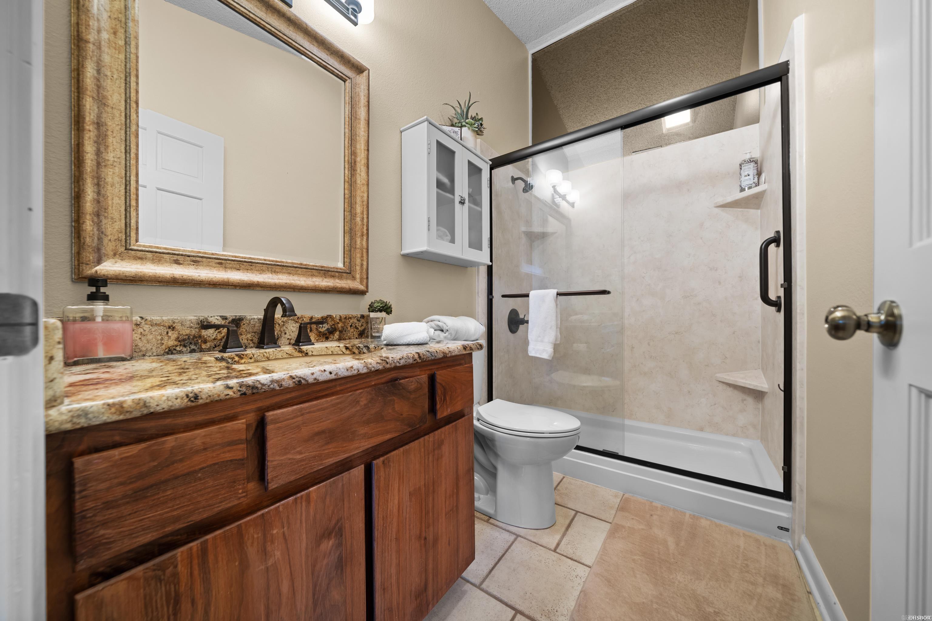 208 Daffodil Street C-2 Property Photo 27