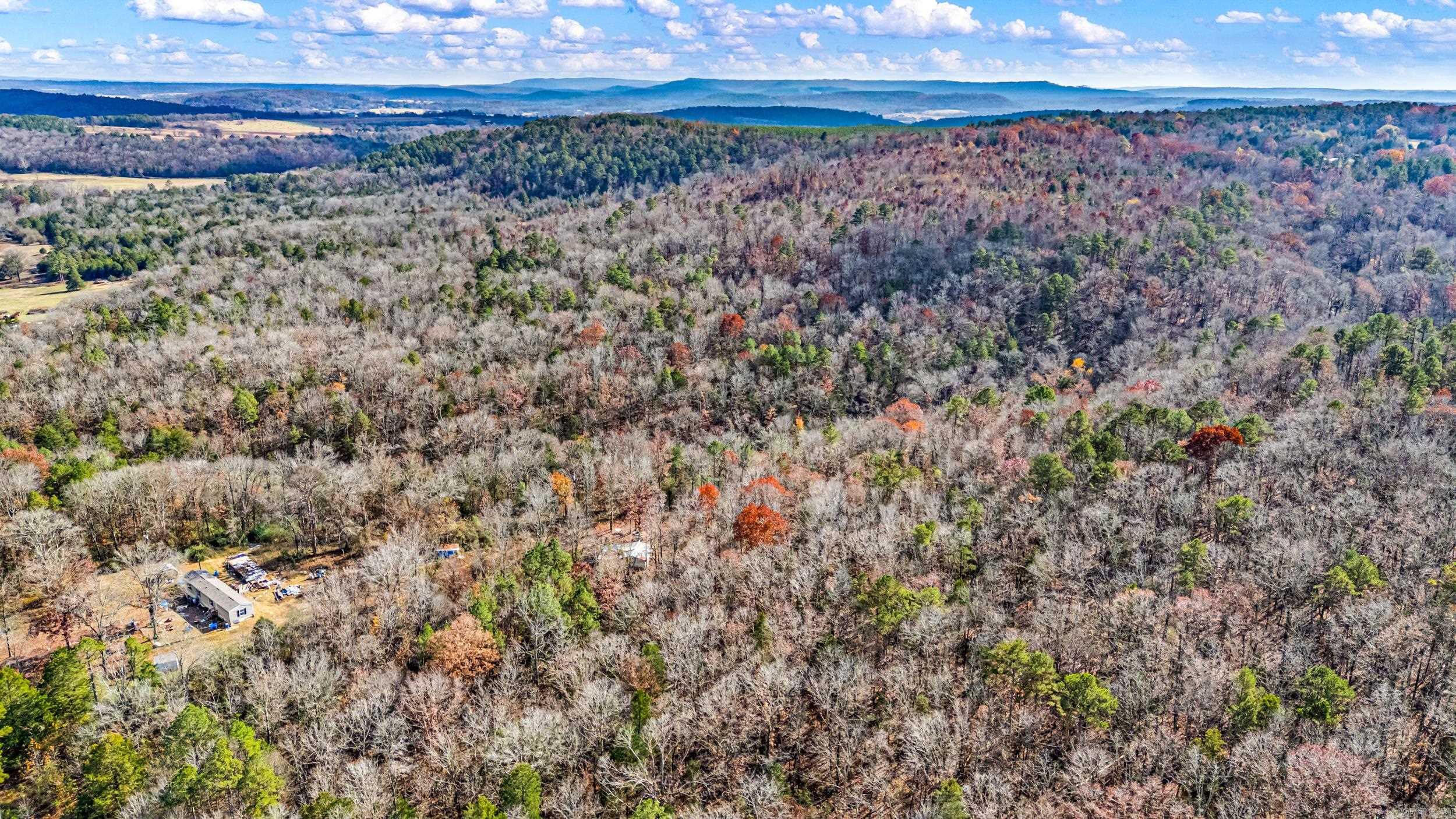 2805 Larue Ridge Road Property Photo 8