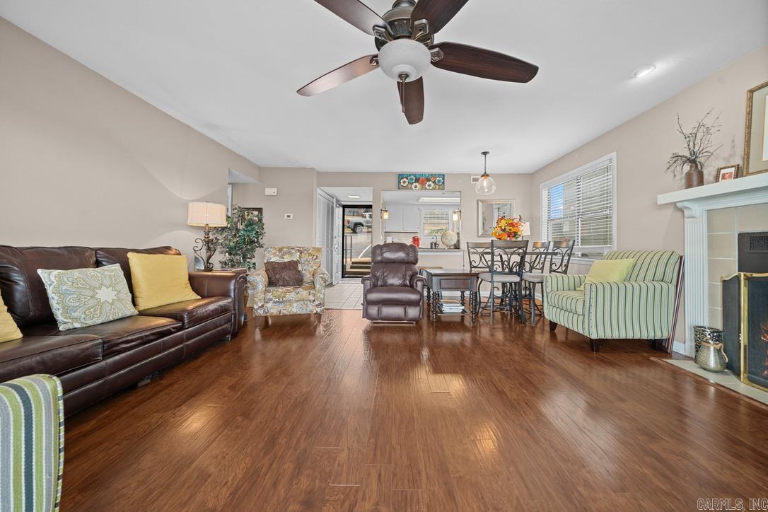 120 Catalina Circle 8c Property Photo 15