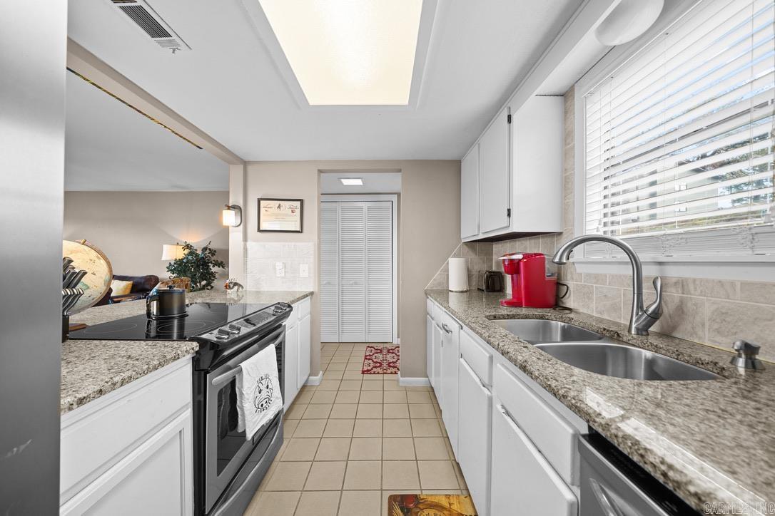 120 Catalina Circle 8c Property Photo 24