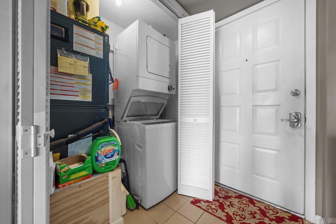 120 Catalina Circle 8c Property Photo 36