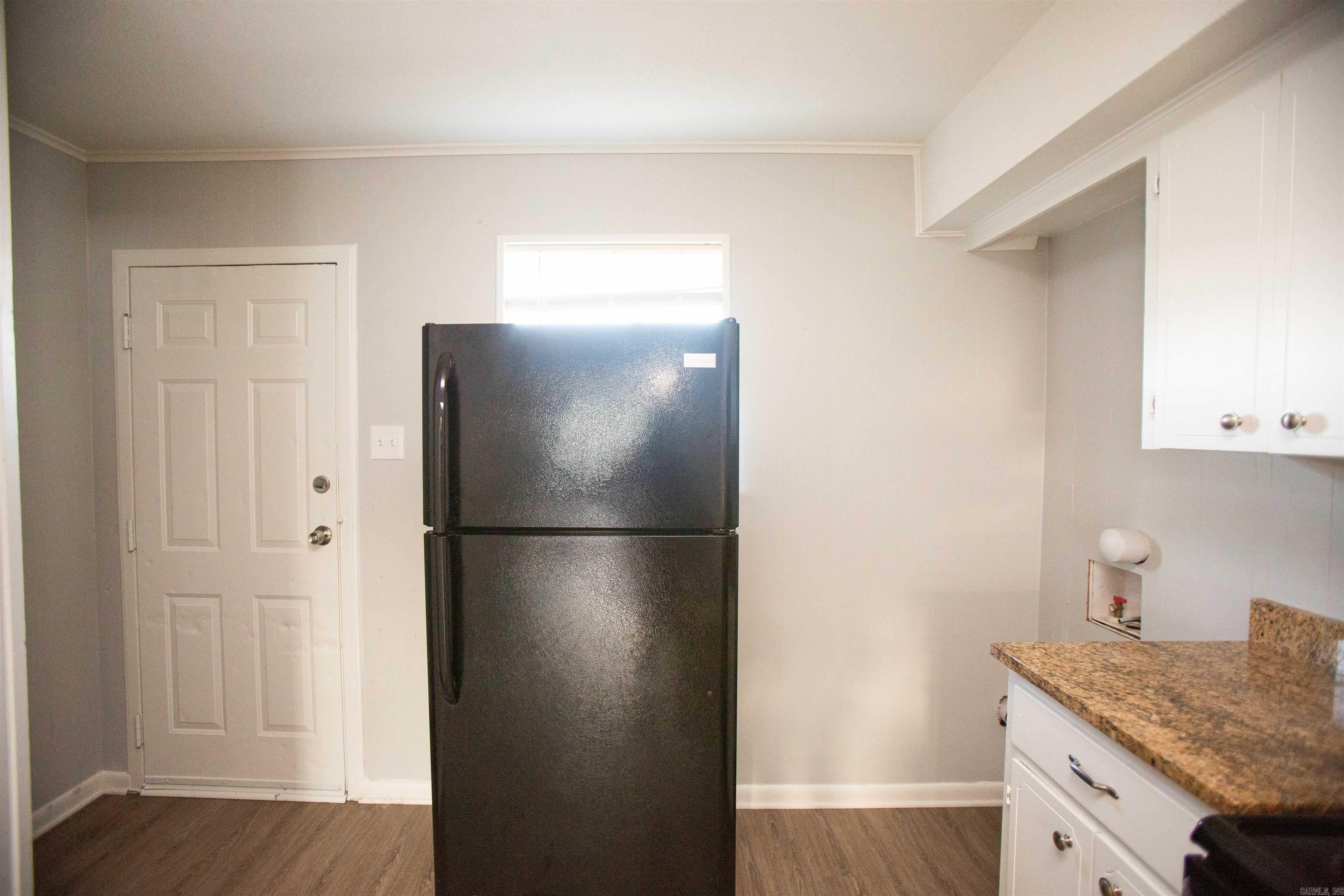 3017 Parkway Drive 6 Property Photo 8