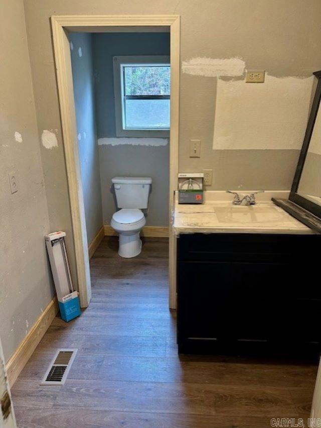 5060 Hill Harper Road Property Photo 8