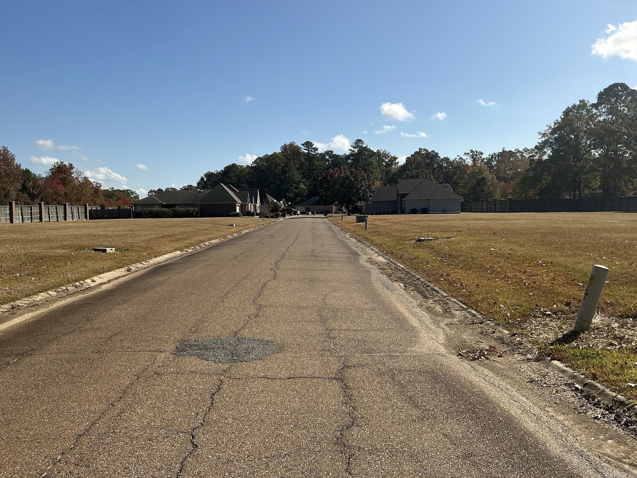 209 Stonegate Property Photo 11