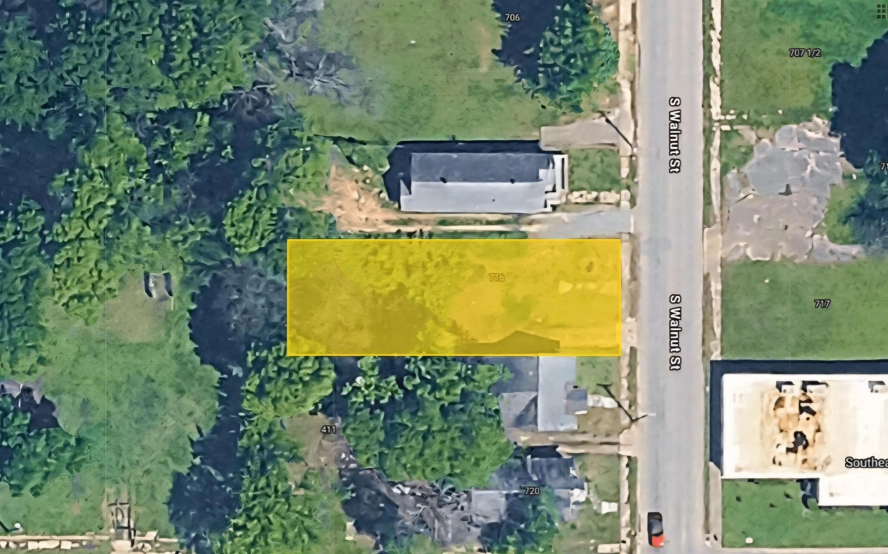 716 S Walnut Street Property Photo 1