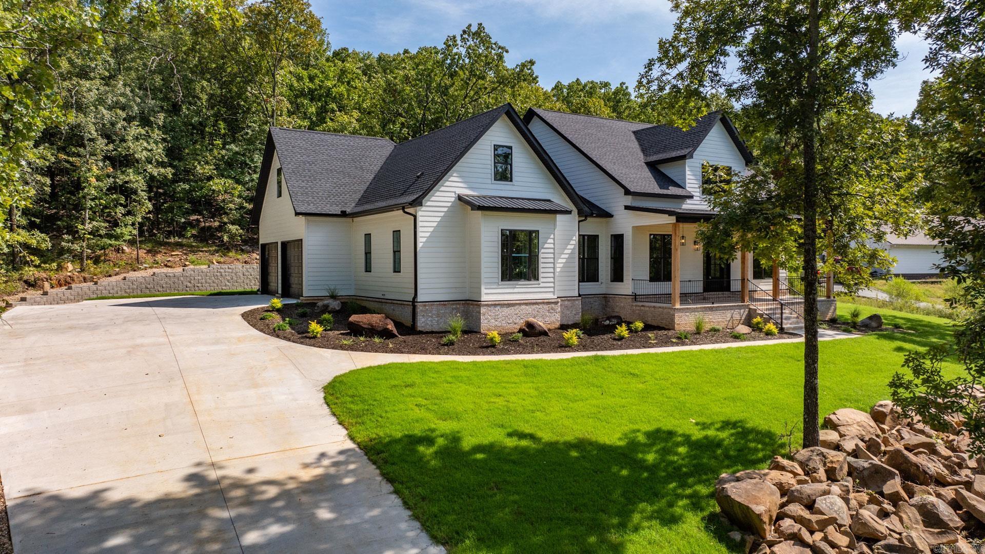 34 Kirkland Property Photo 10