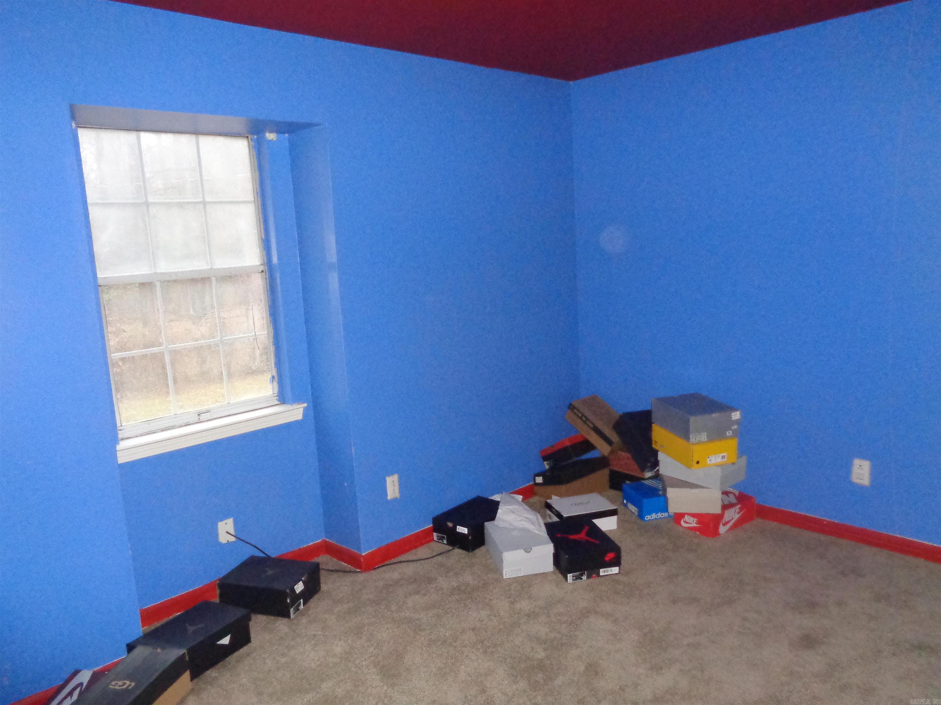 3 Renee Cove Property Photo 26