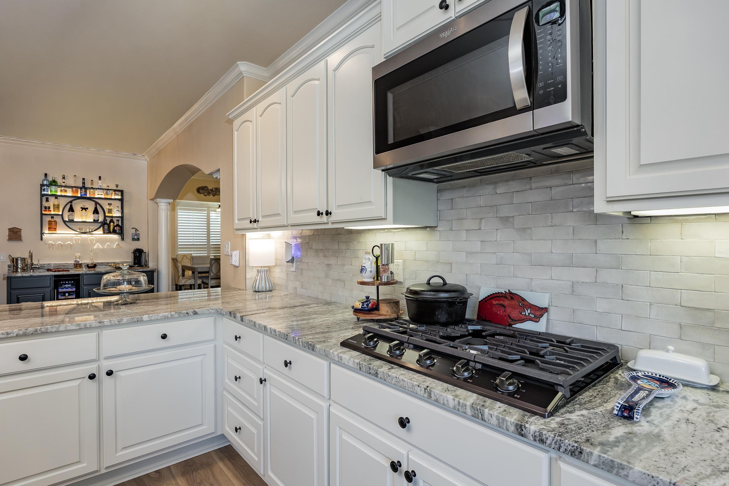 21 Epernay Circle Property Photo 19