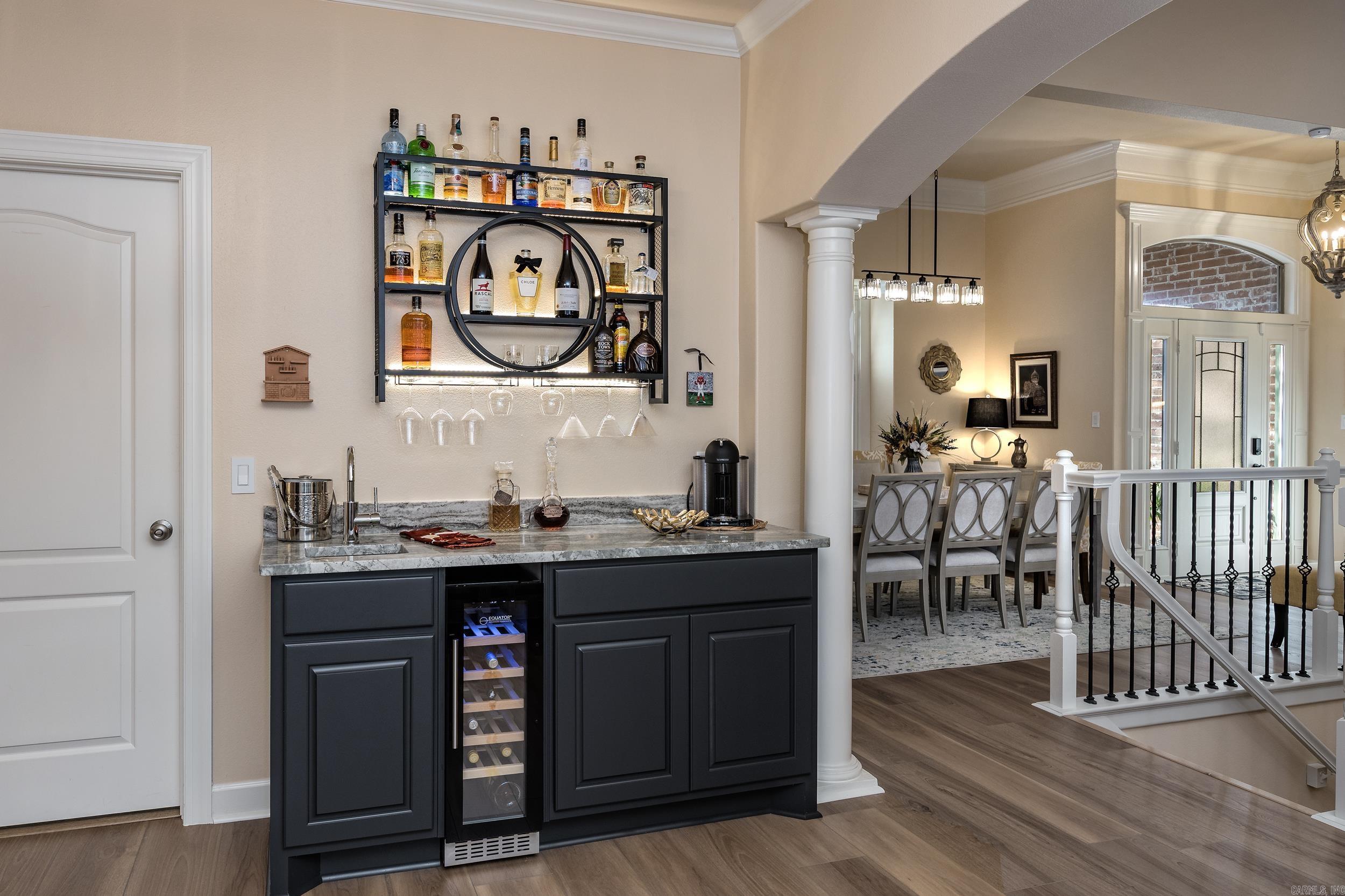 21 Epernay Circle Property Photo 20
