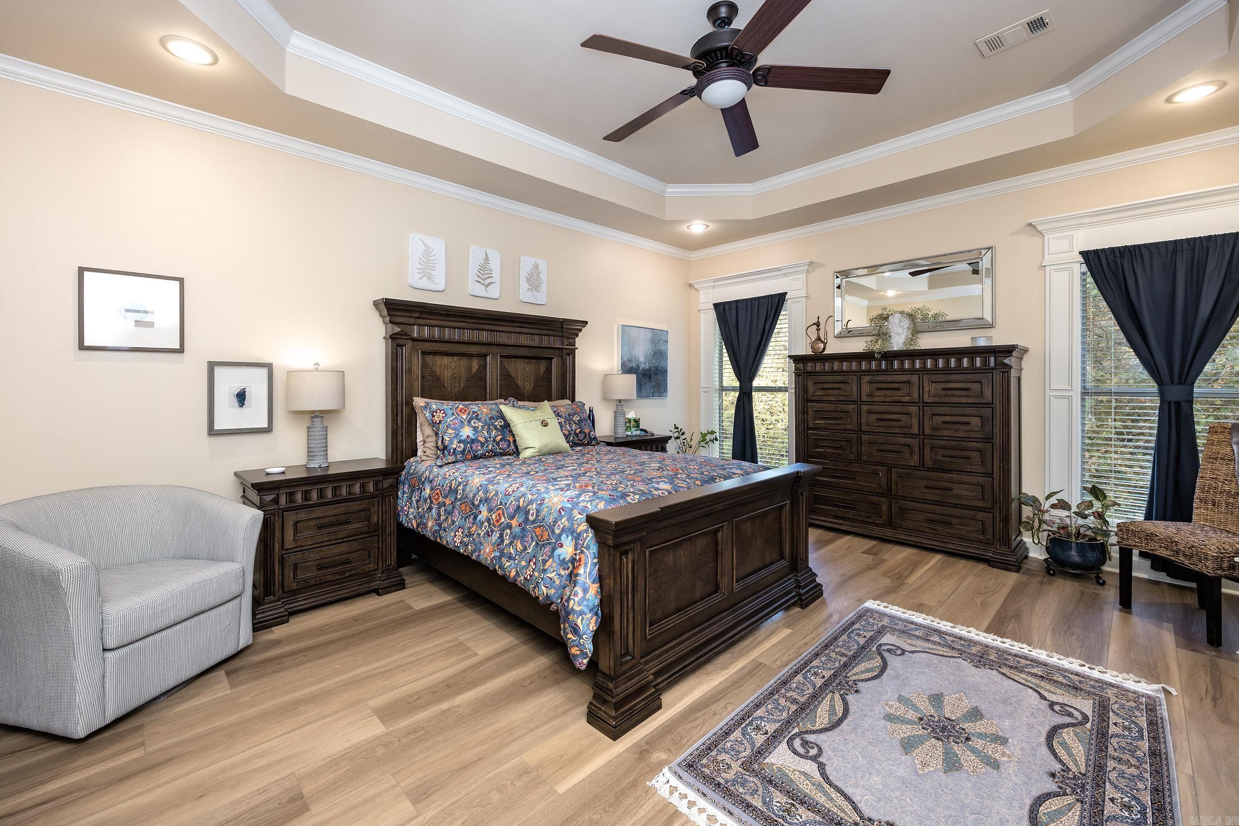 21 Epernay Circle Property Photo 24