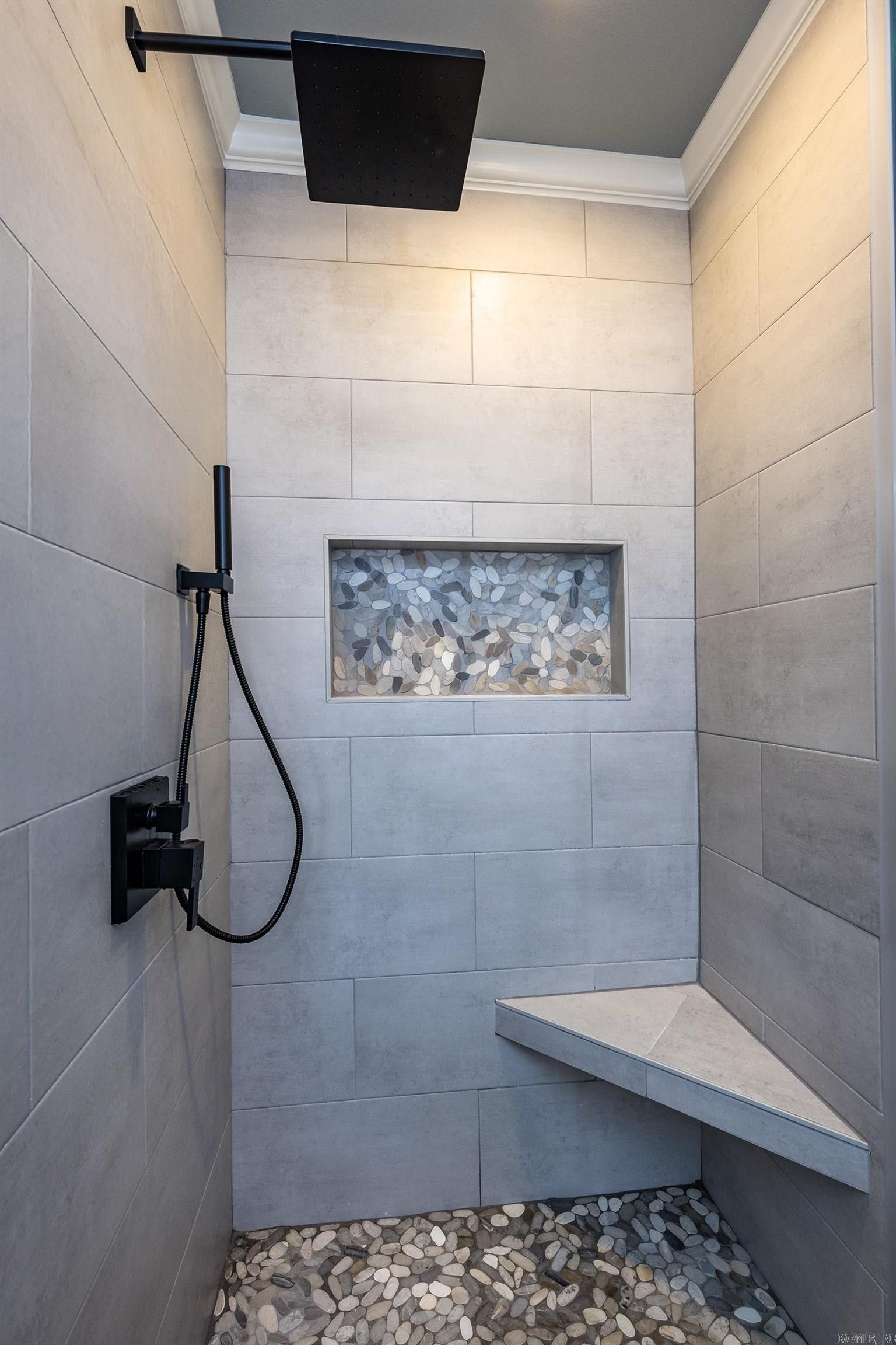 21 Epernay Circle Property Photo 28