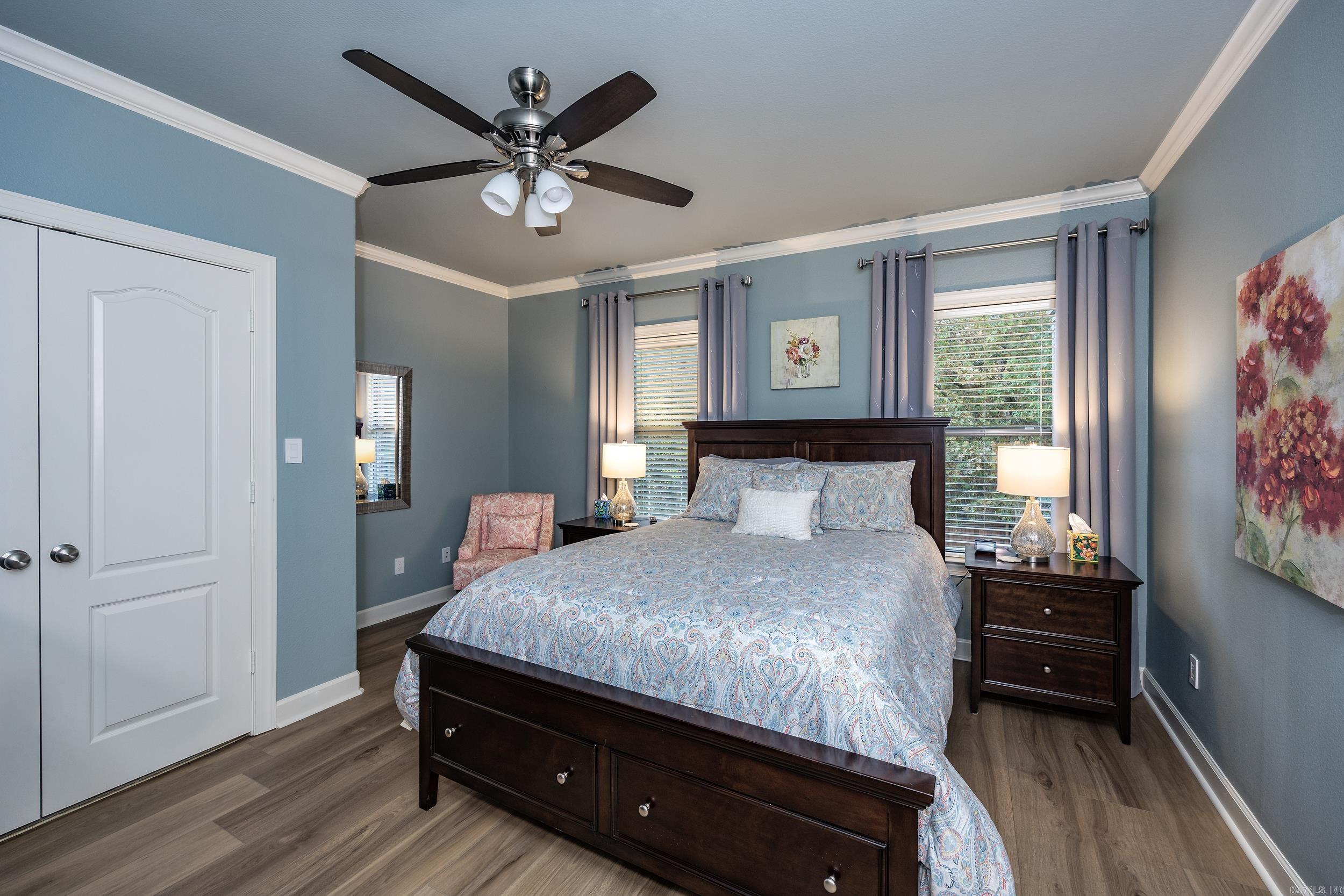 21 Epernay Circle Property Photo 37