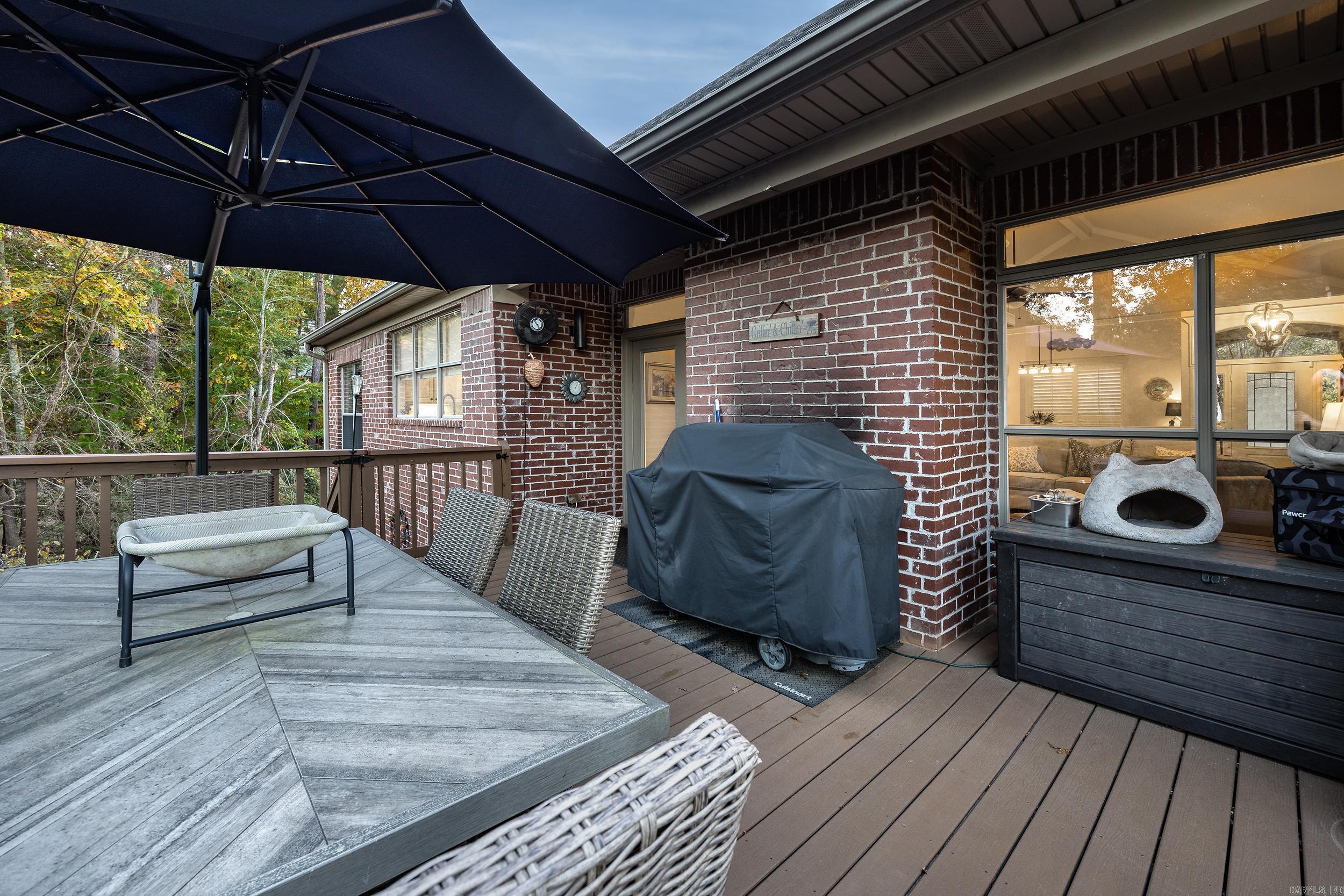 21 Epernay Circle Property Photo 42