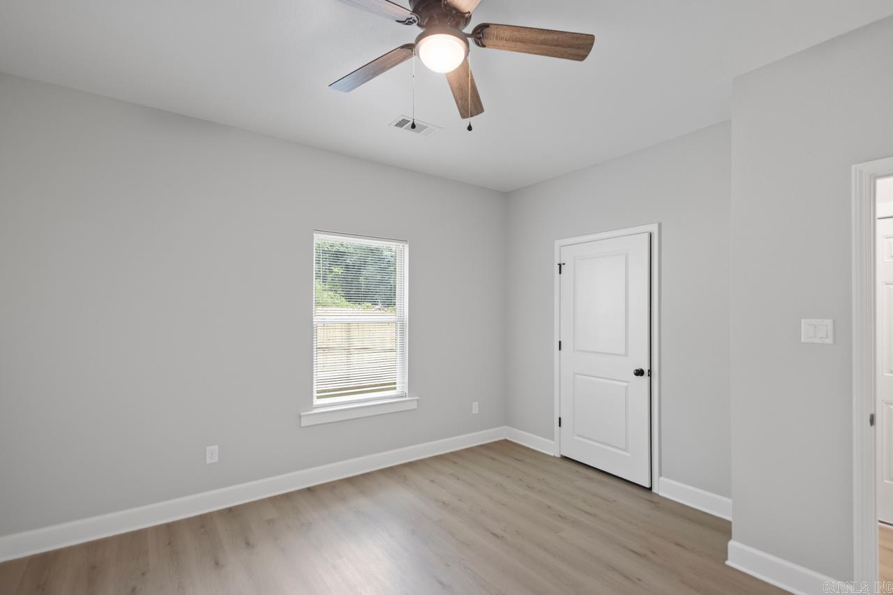 2208 Nichols Road Property Photo 14