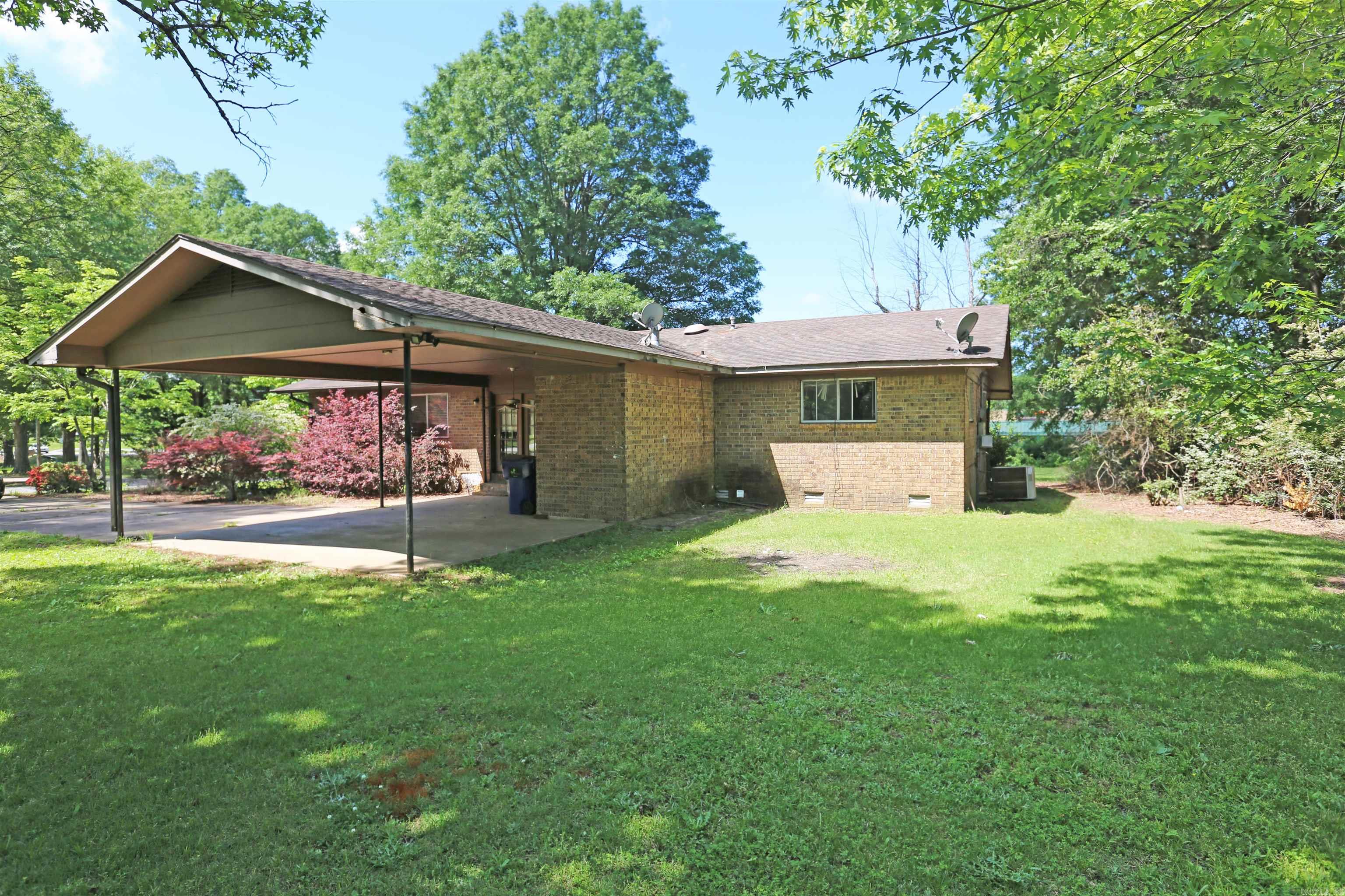 22 Bradley Drive Property Photo 2