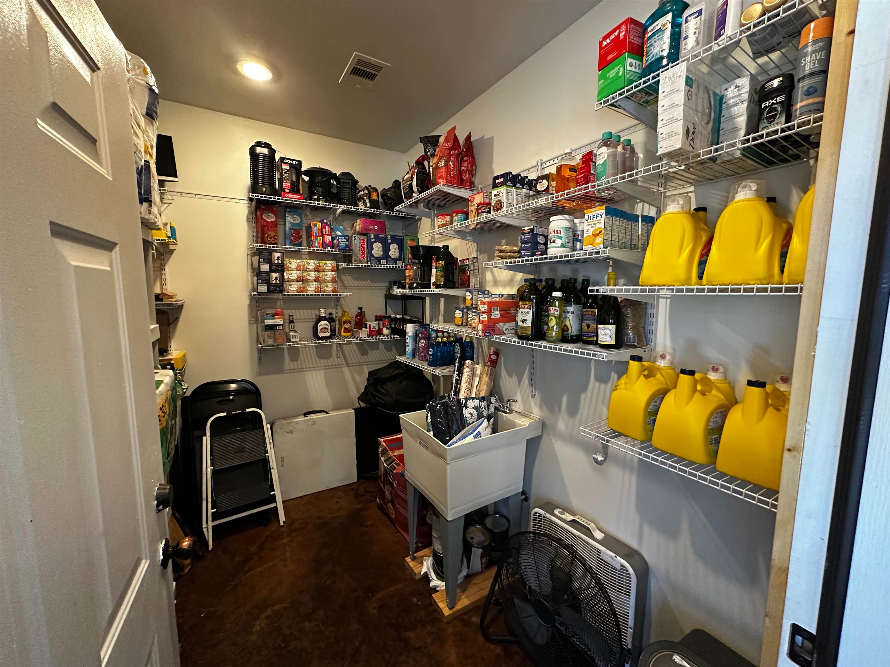 206 N Grover Avenue Property Photo 11