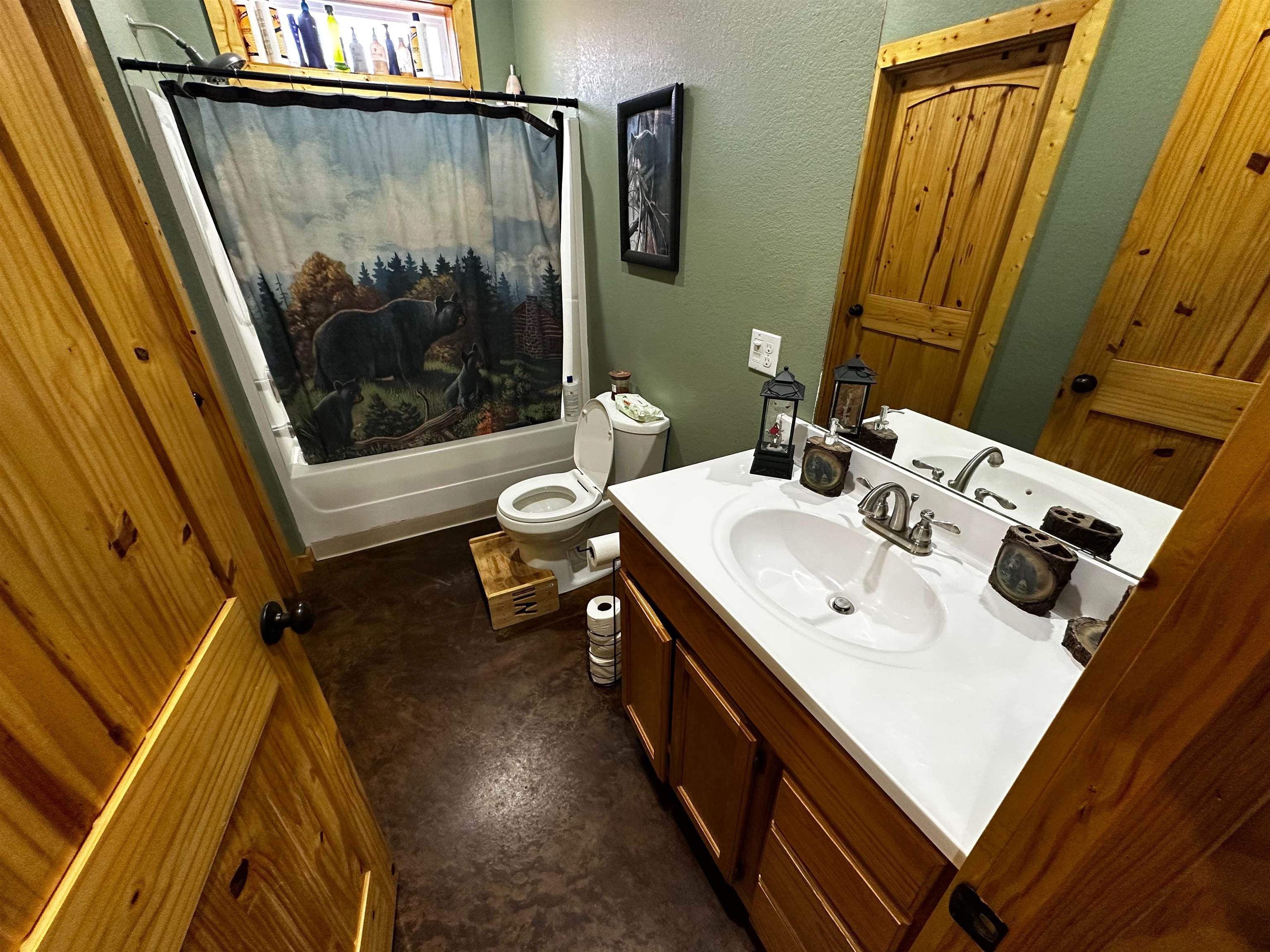 206 N Grover Avenue Property Photo 15
